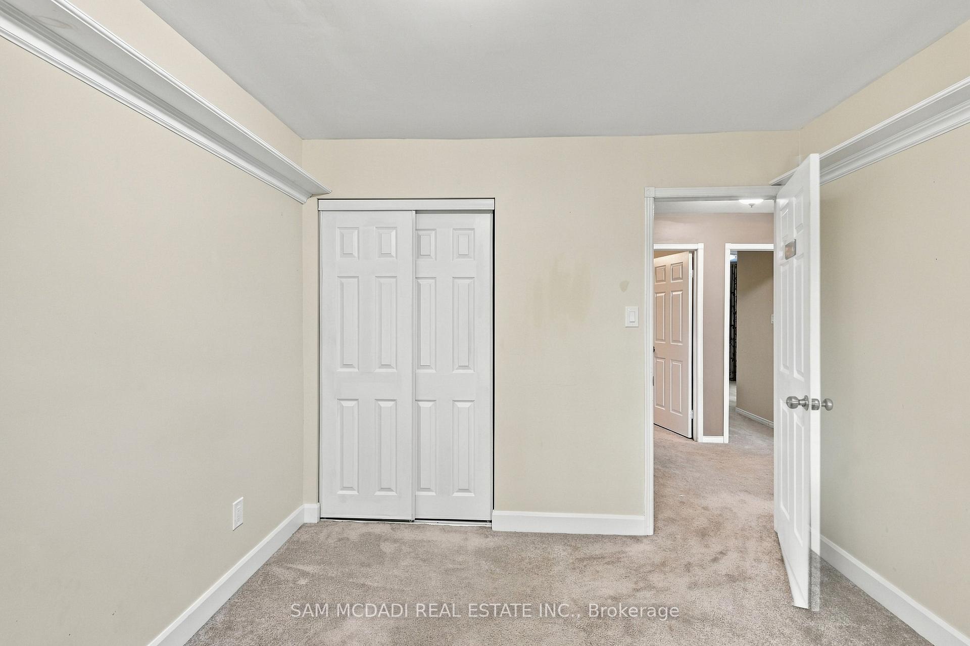Photo 32 of 2087 Mayflower Boulevard, Oakville, River Oaks — HOMEH