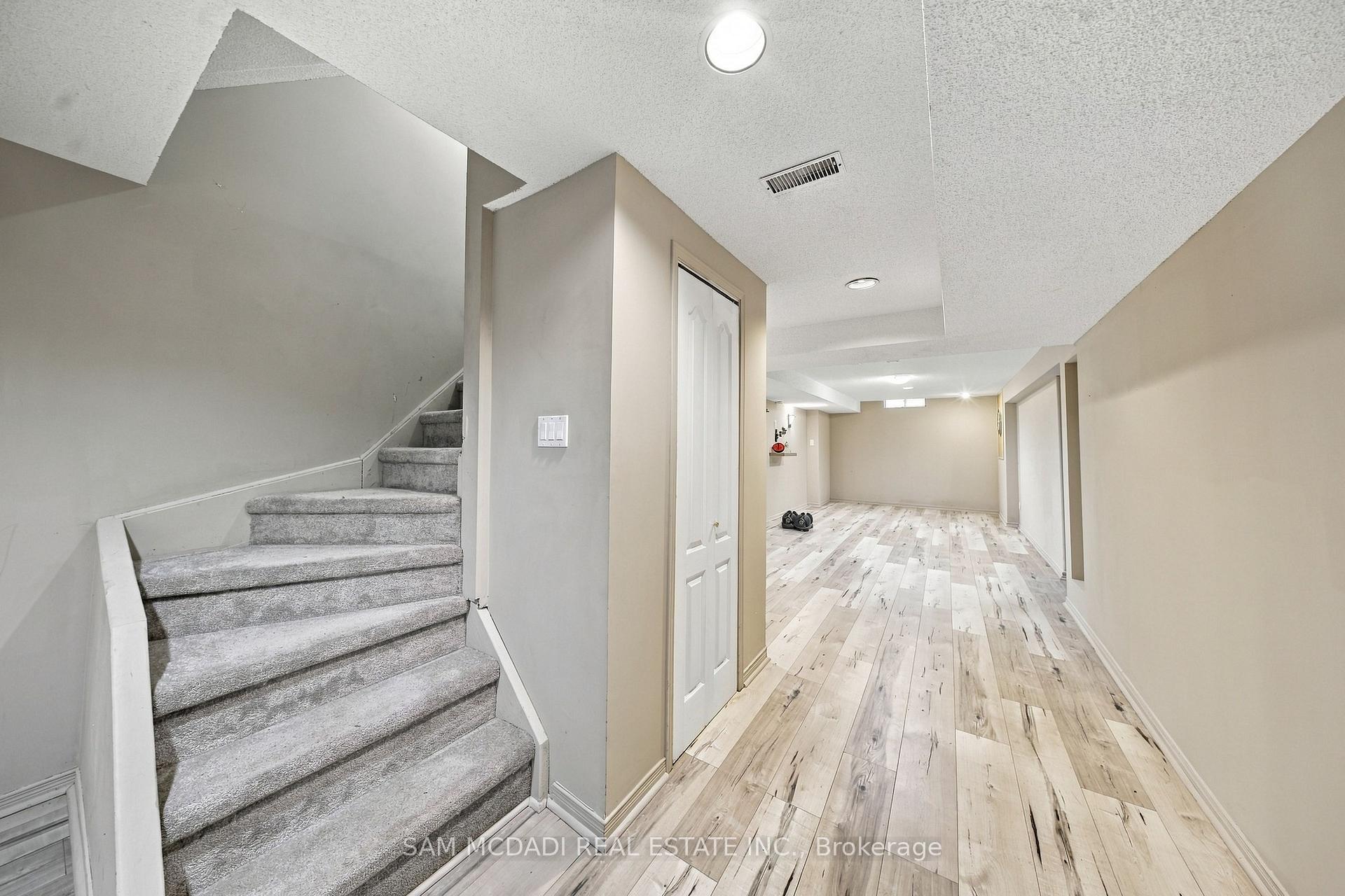 Photo 36 of 2087 Mayflower Boulevard, Oakville, River Oaks — HOMEH