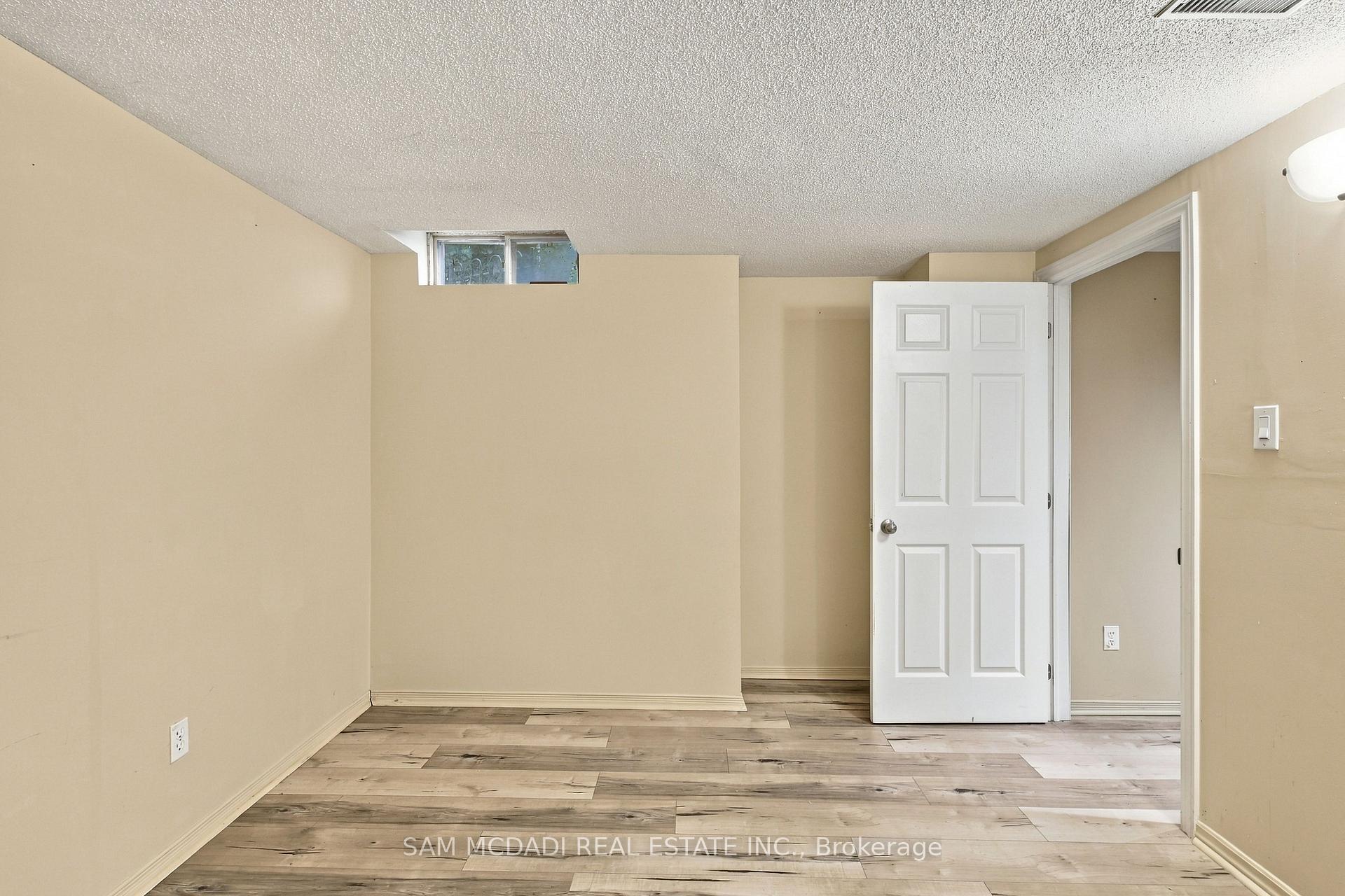 Photo 41 of 2087 Mayflower Boulevard, Oakville, River Oaks — HOMEH