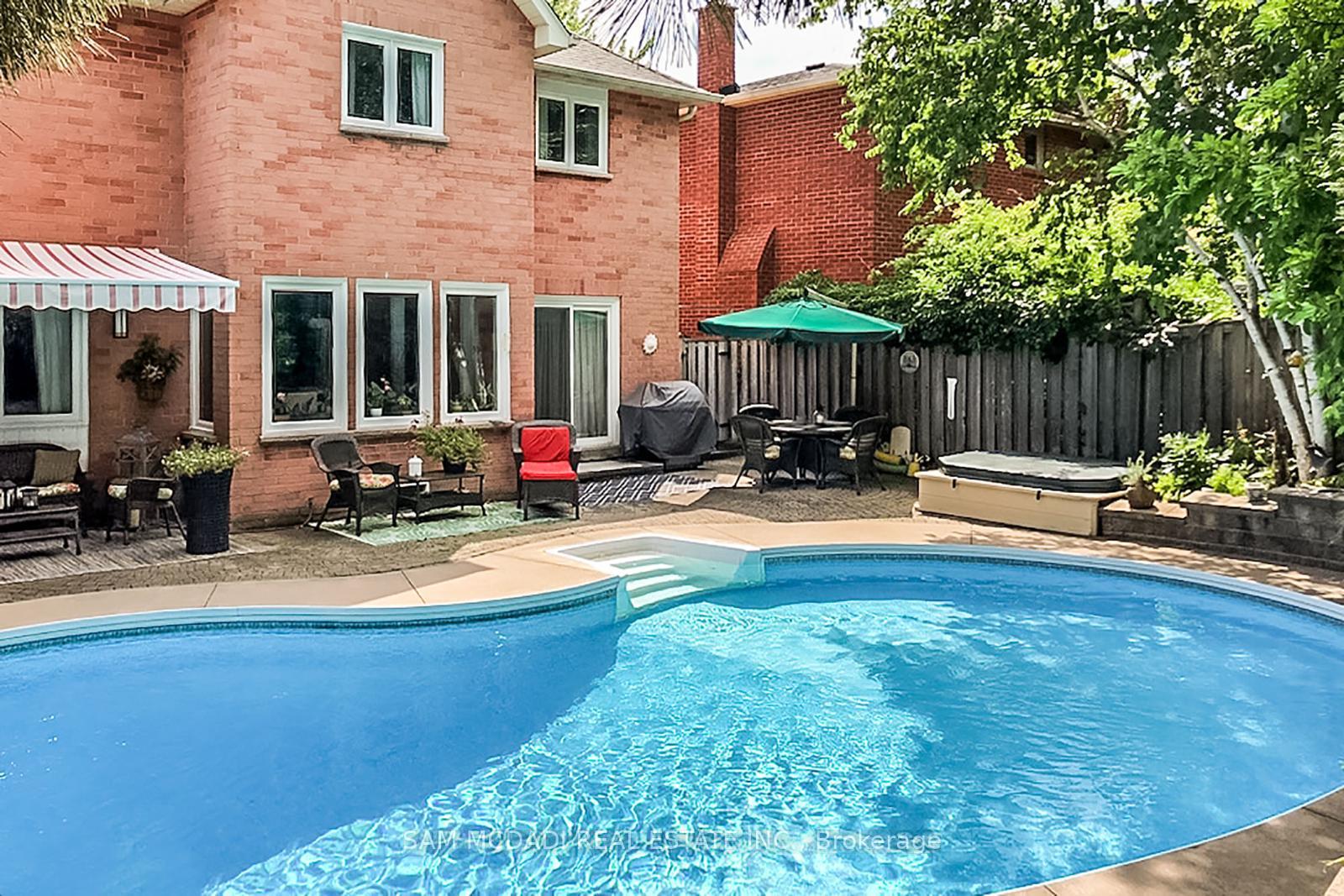 Photo 48 of 2087 Mayflower Boulevard, Oakville, River Oaks — HOMEH