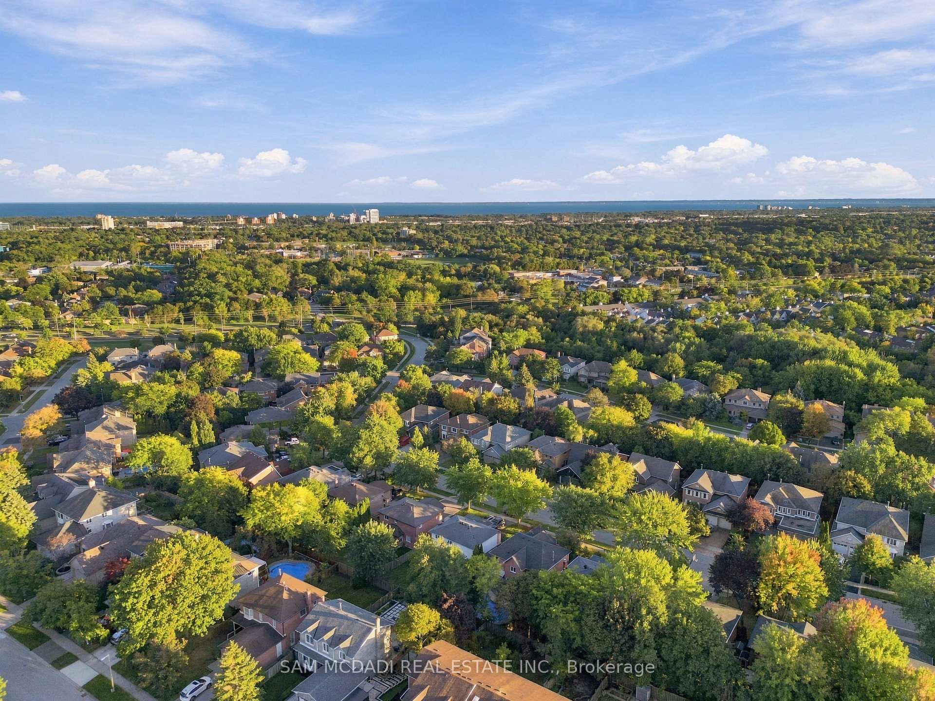 Photo 54 of 2087 Mayflower Boulevard, Oakville, River Oaks — HOMEH