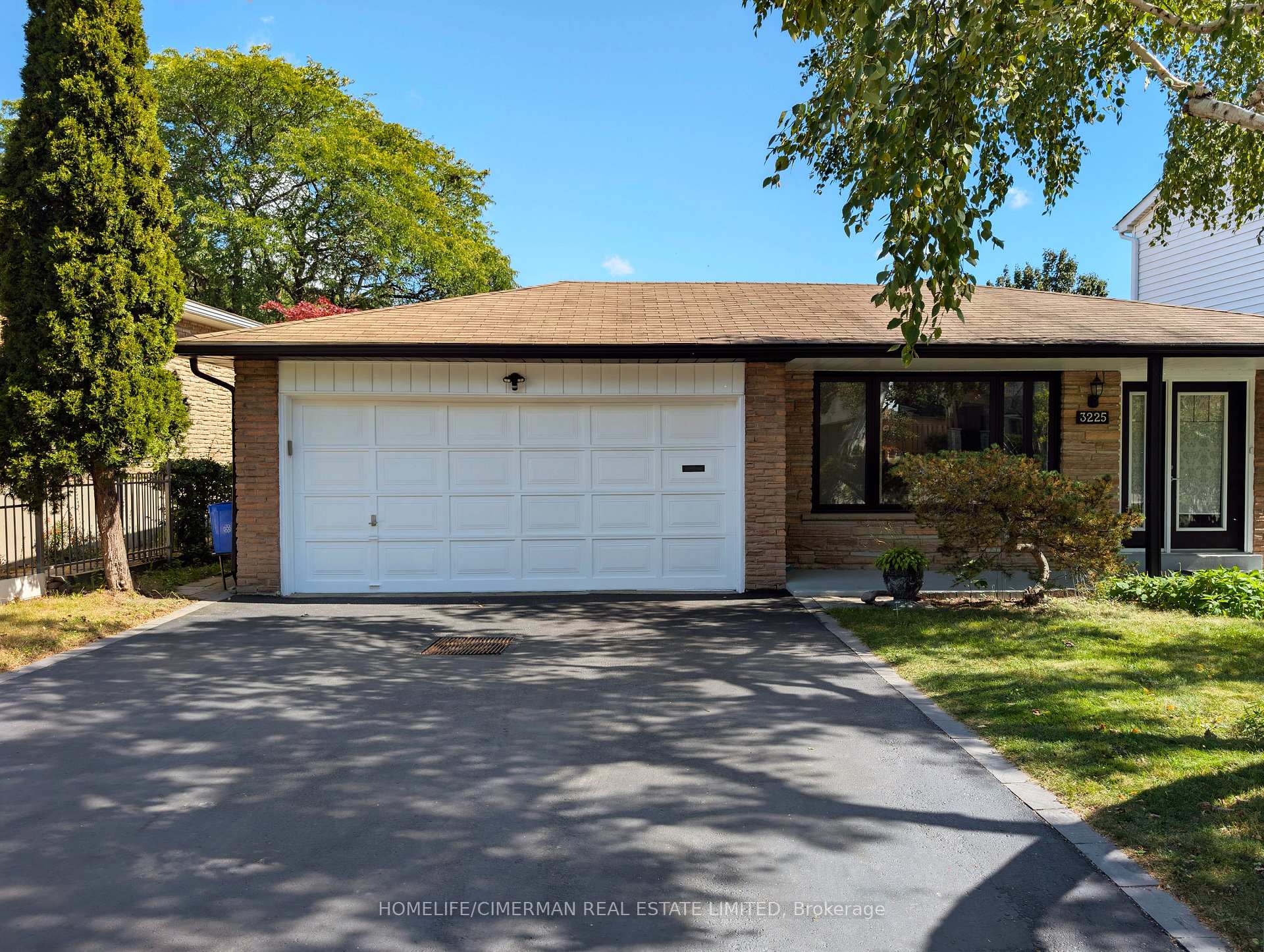 Photo 1 of 3225 Rymal Road, Mississauga, Applewood — HOMEH