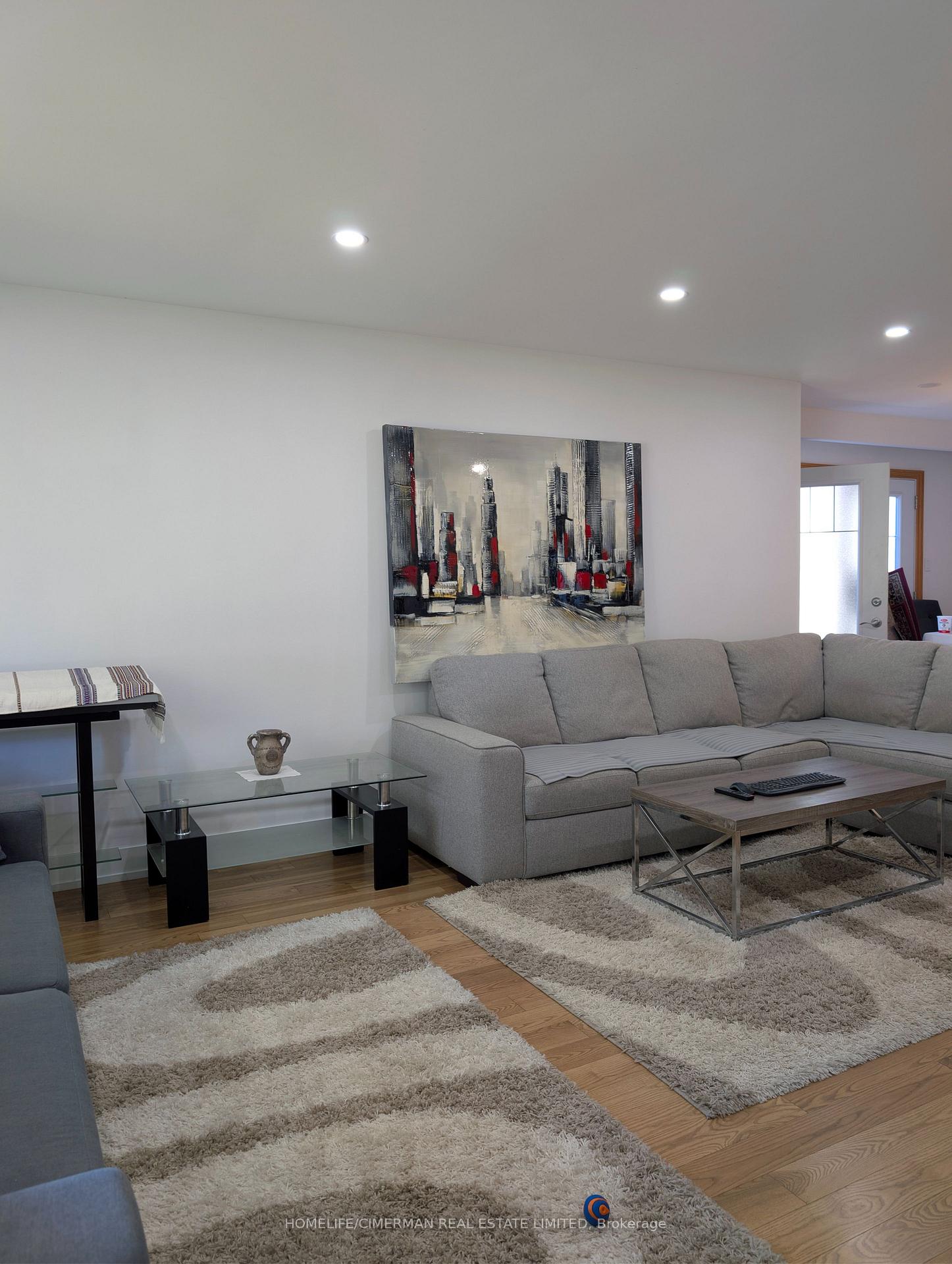 Photo 8 of 3225 Rymal Road, Mississauga, Applewood — HOMEH