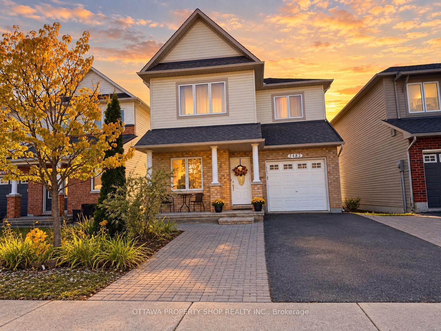 Photo 3 of 2482 Esprit Drive, Ottawa, Avalon East — HOMEH