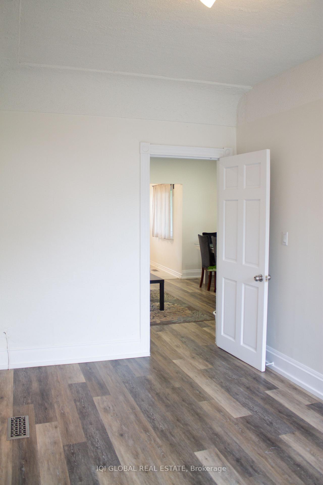 Photo 13 of 65 Holmes Avenue, Hamilton, Ainslie Wood — HOMEH
