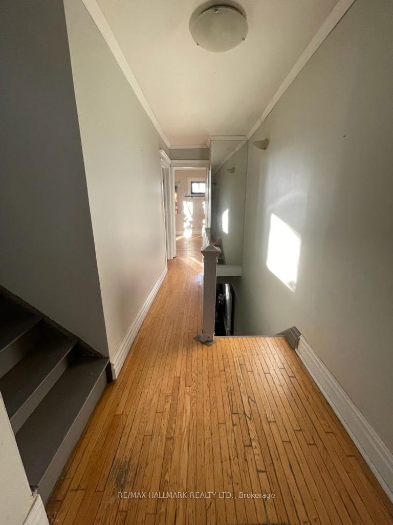 Photo 12 of 837 Gladstone Avenue, Toronto, Dovercourt-Wallace Emerson-Junction — HOMEH