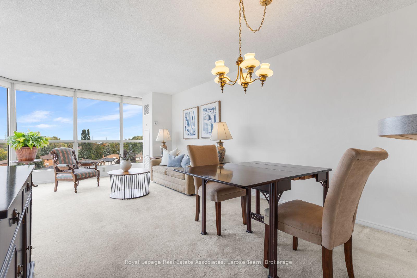 Photo 3 of Unit 607, 1500 Grazia Court, Mississauga, Rathwood — HOMEH