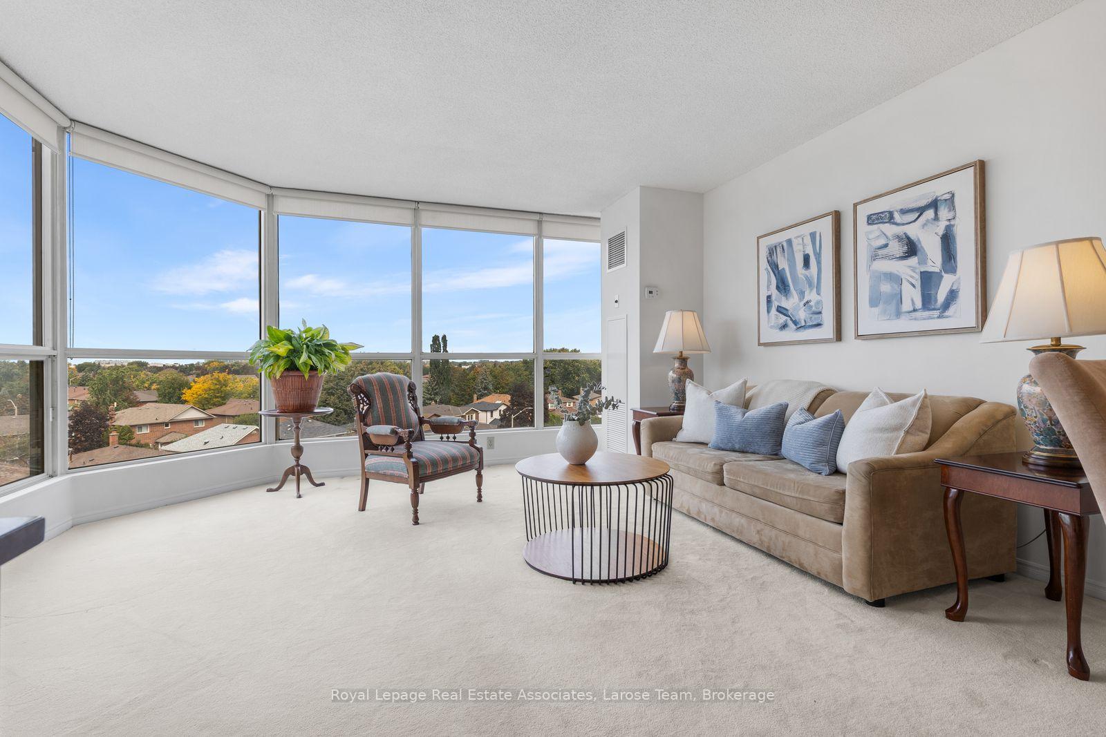Photo 5 of Unit 607, 1500 Grazia Court, Mississauga, Rathwood — HOMEH