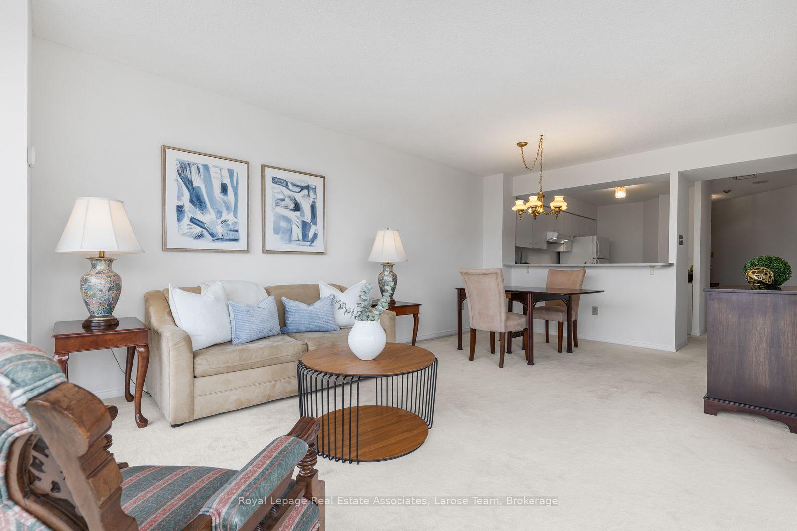 Photo 7 of Unit 607, 1500 Grazia Court, Mississauga, Rathwood — HOMEH