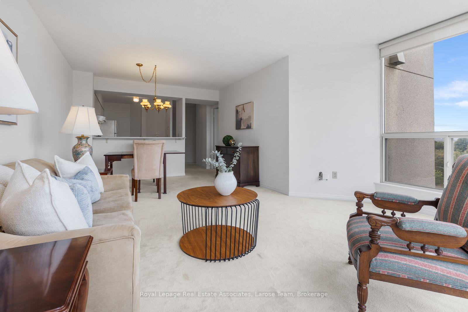 Photo 9 of Unit 607, 1500 Grazia Court, Mississauga, Rathwood — HOMEH