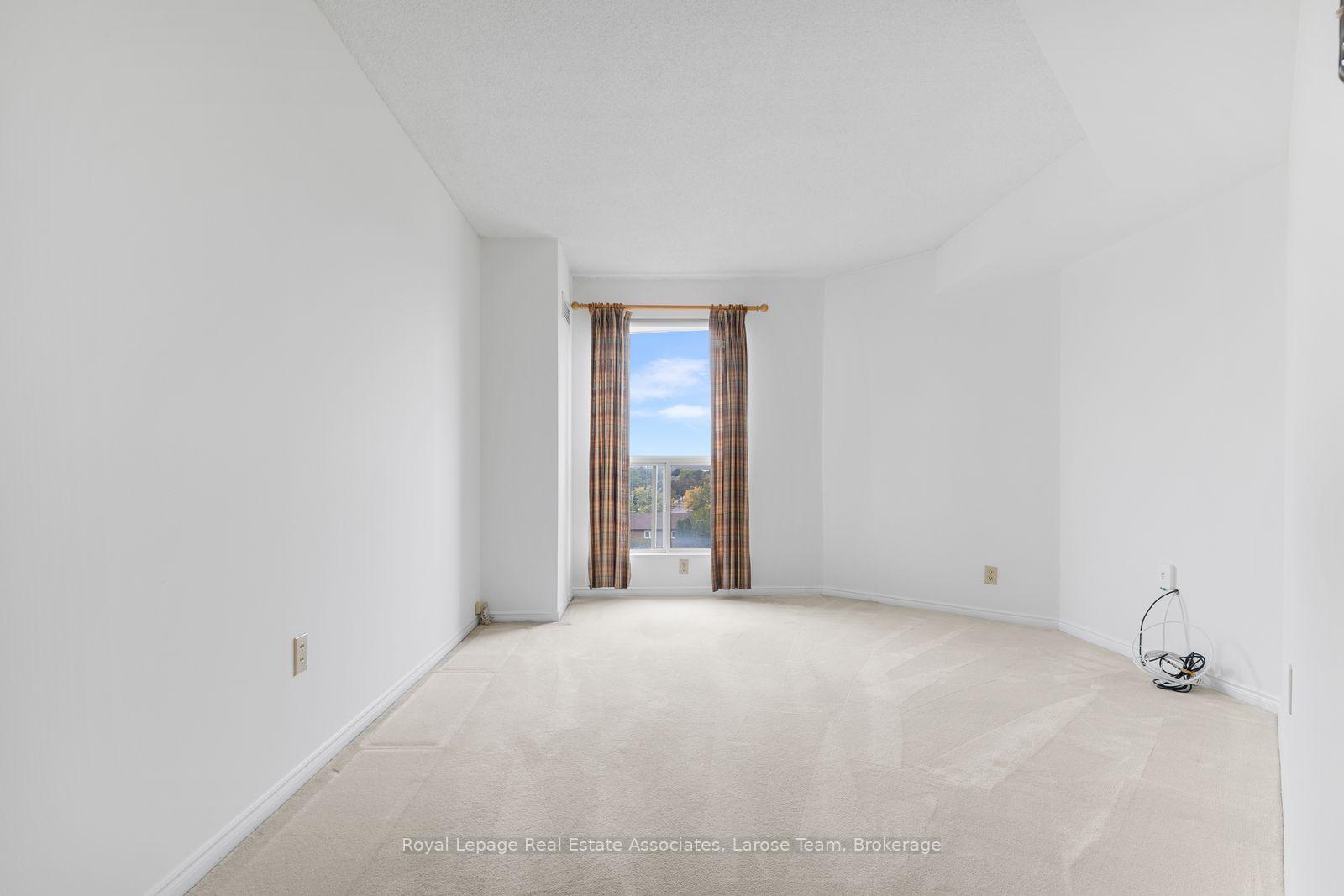 Photo 17 of Unit 607, 1500 Grazia Court, Mississauga, Rathwood — HOMEH