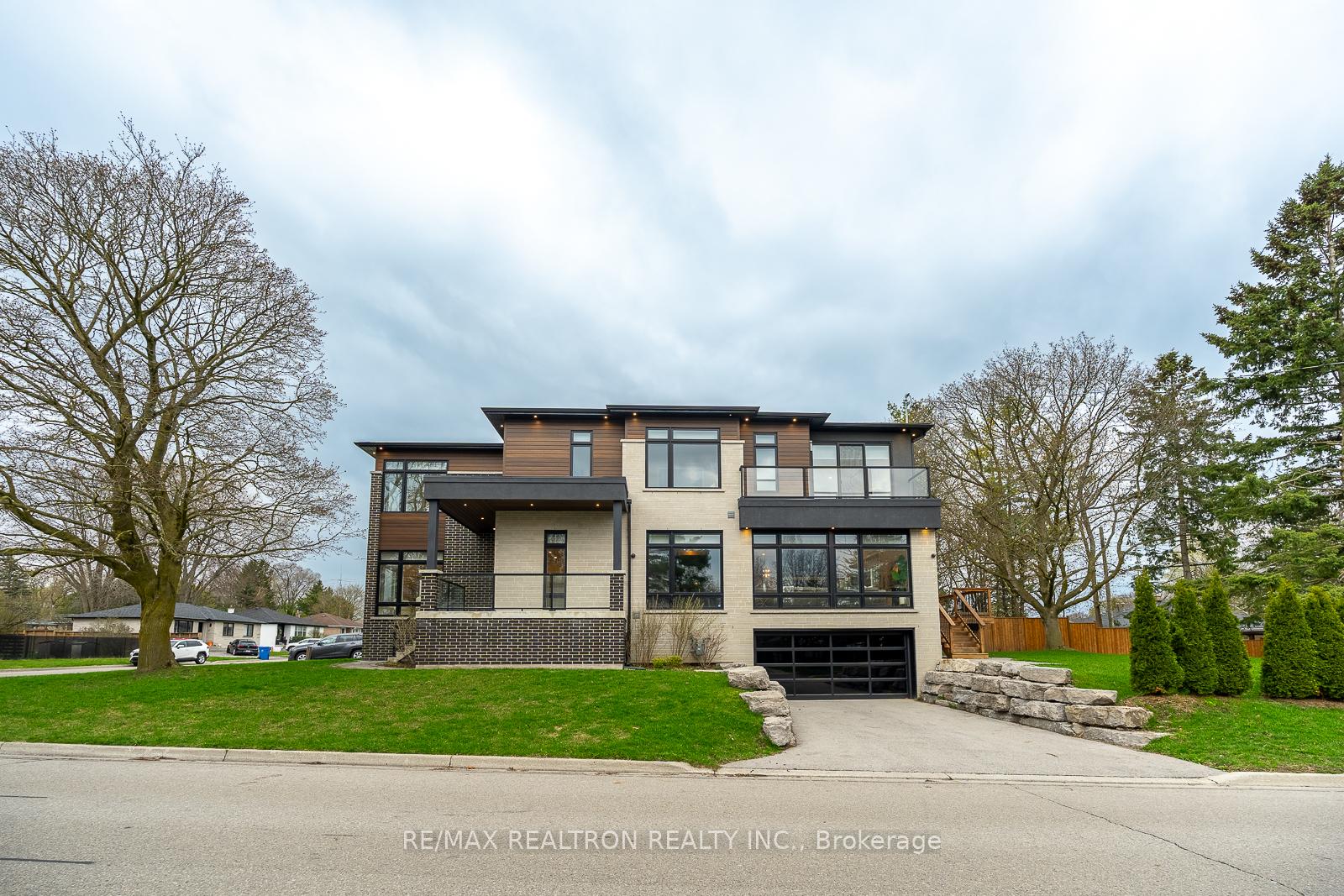 Photo of 70 Collins Crescent