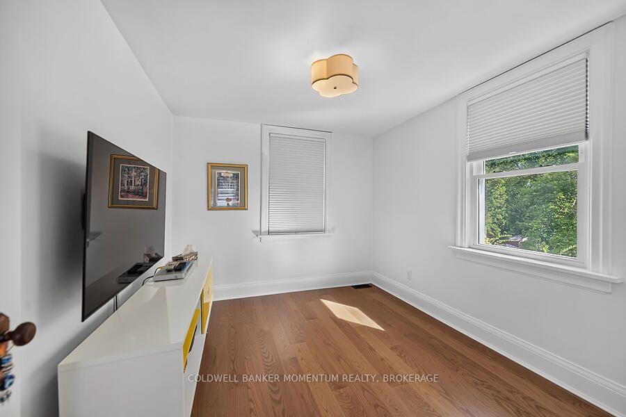 Photo 22 of 33 Bellevue Avenue, Norfolk, Simcoe — HOMEH