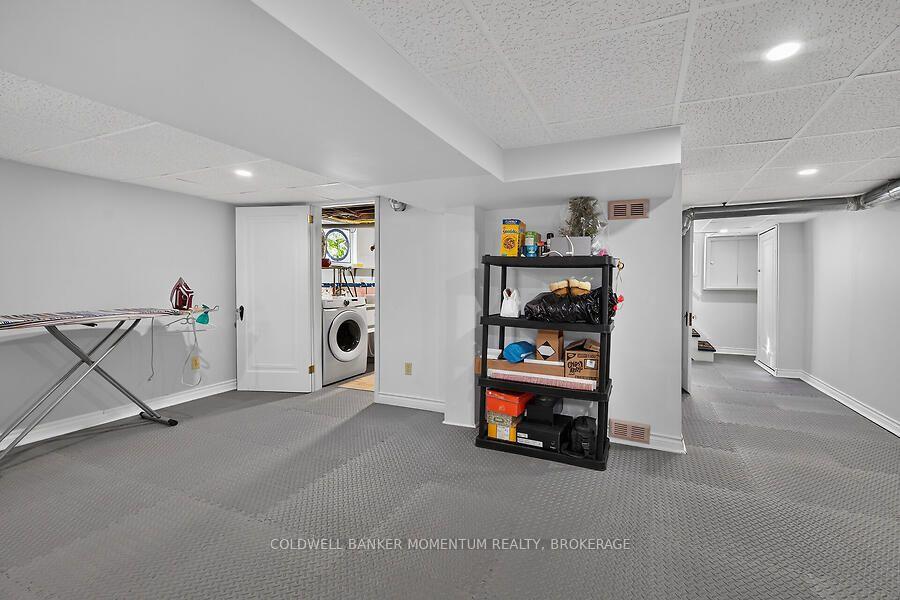 Photo 29 of 33 Bellevue Avenue, Norfolk, Simcoe — HOMEH