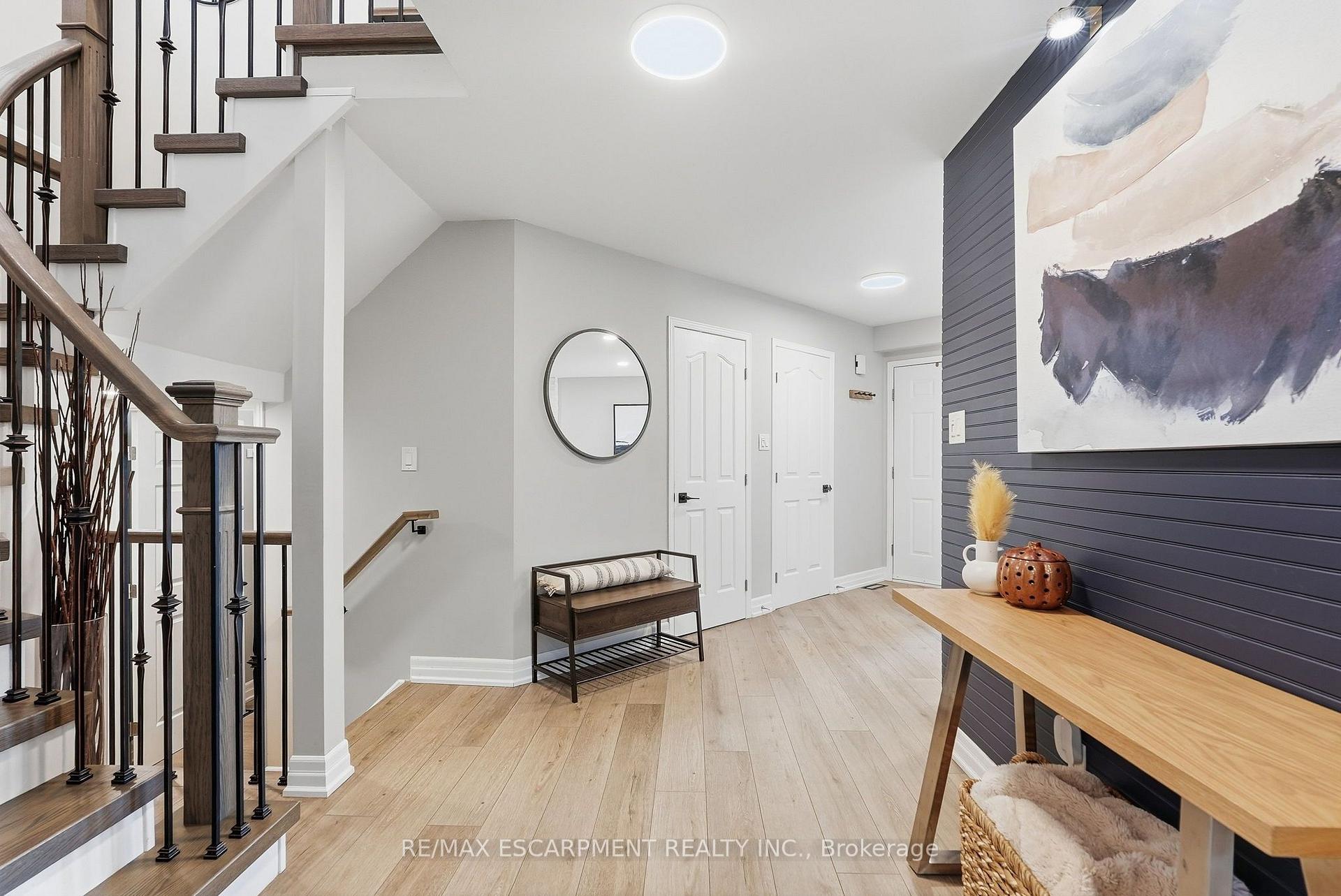 Photo 21 of 4109 Forest Run Avenue, Burlington, Tansley — HOMEH