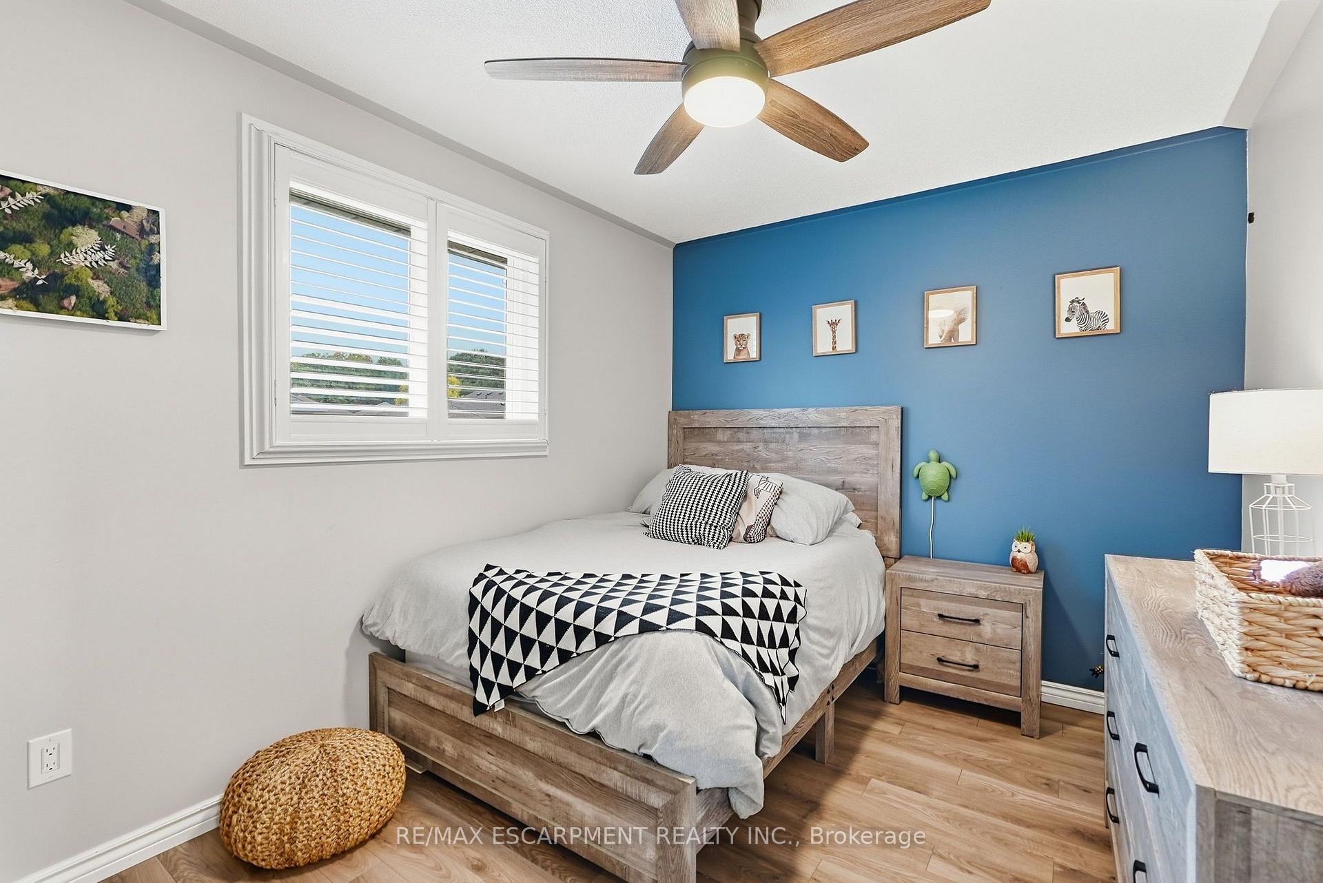 Photo 29 of 4109 Forest Run Avenue, Burlington, Tansley — HOMEH