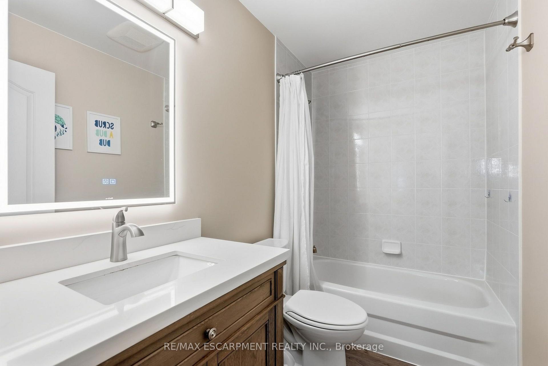 Photo 32 of 4109 Forest Run Avenue, Burlington, Tansley — HOMEH