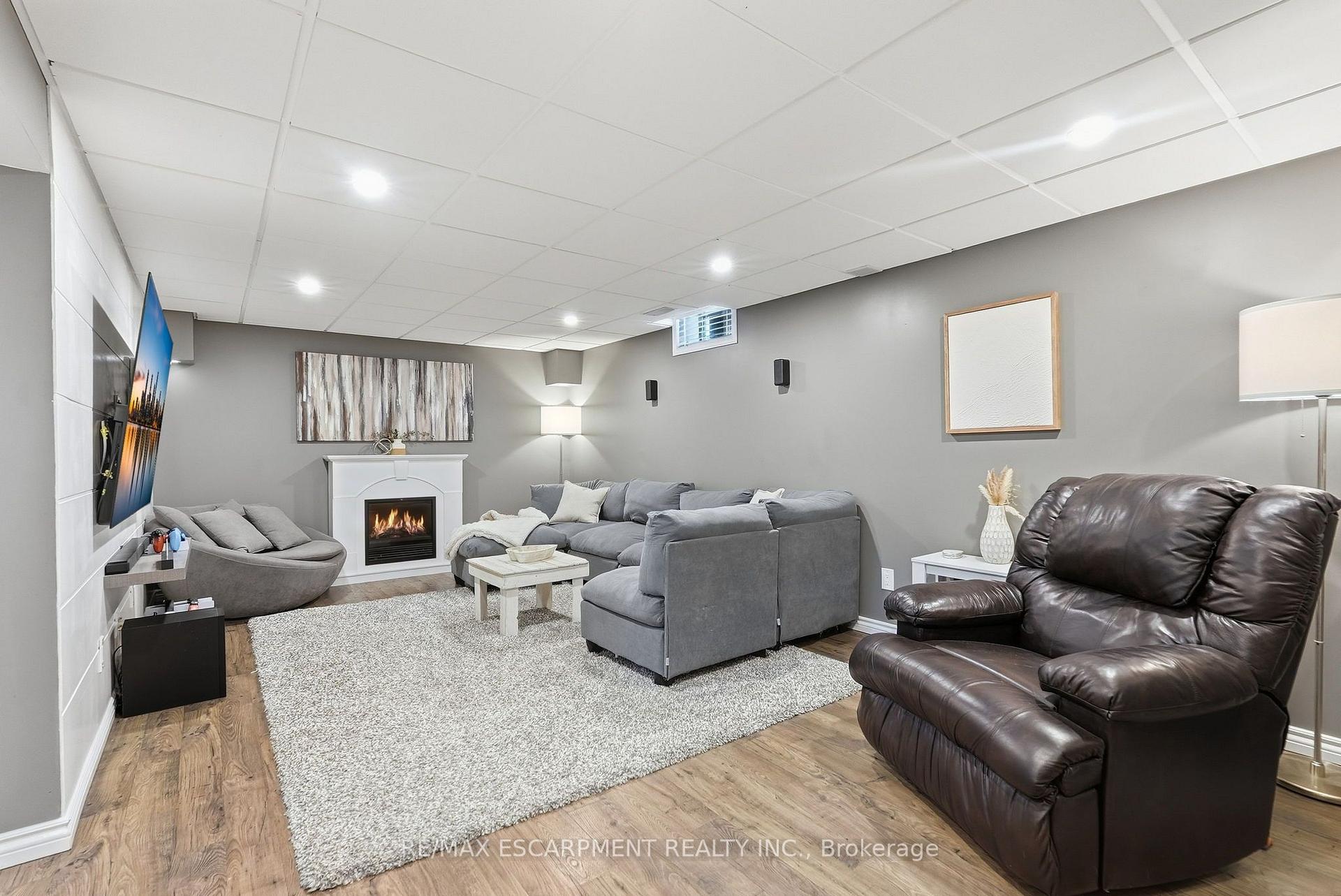 Photo 35 of 4109 Forest Run Avenue, Burlington, Tansley — HOMEH