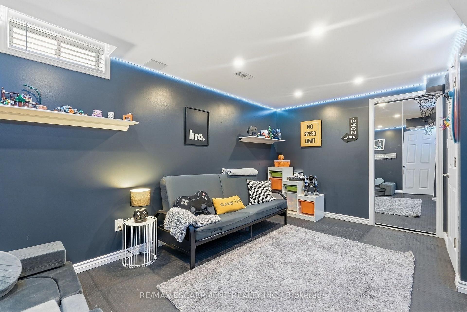 Photo 37 of 4109 Forest Run Avenue, Burlington, Tansley — HOMEH