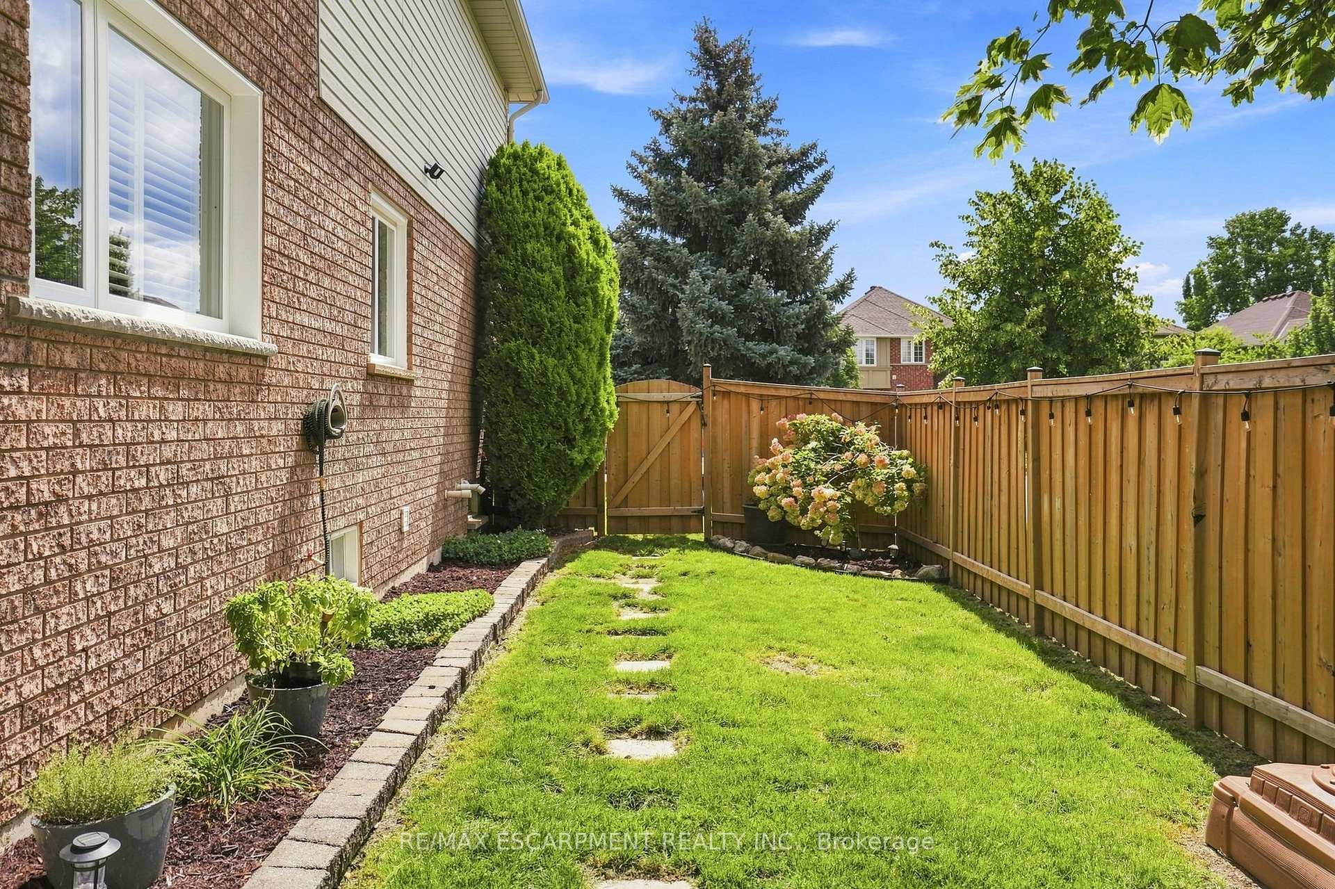 Photo 50 of 4109 Forest Run Avenue, Burlington, Tansley — HOMEH
