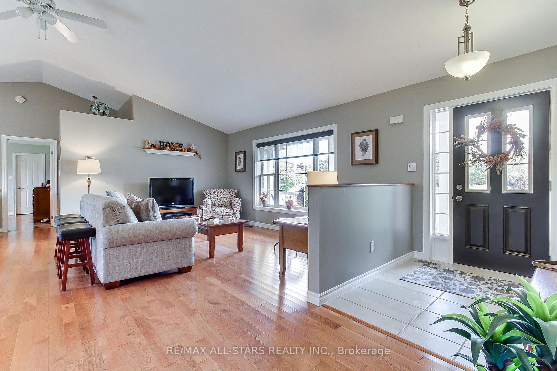 Photo 9 of 4020 Margaret Orr Boulevard, Ramara, Rural Ramara — HOMEH