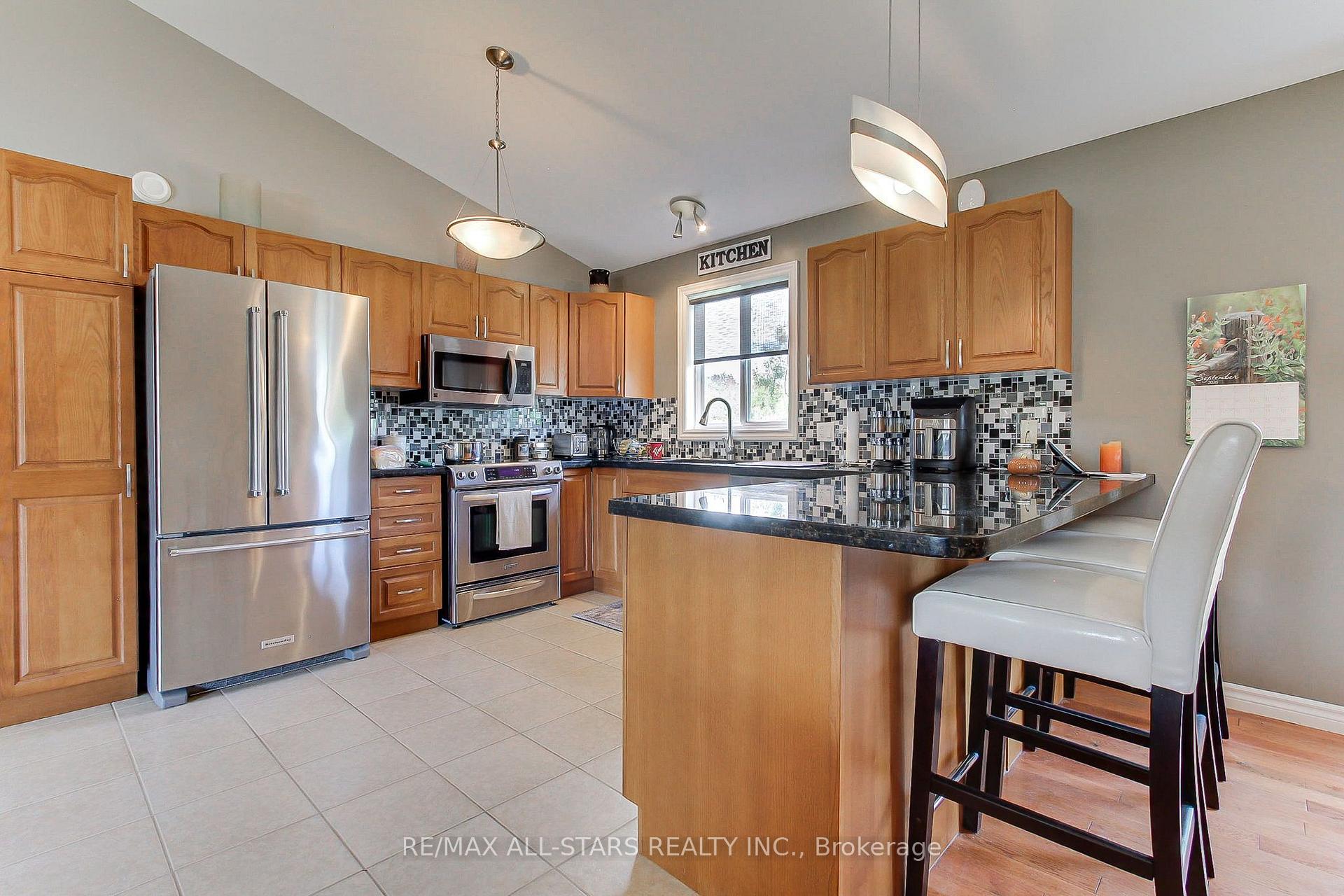 Photo 13 of 4020 Margaret Orr Boulevard, Ramara, Rural Ramara — HOMEH