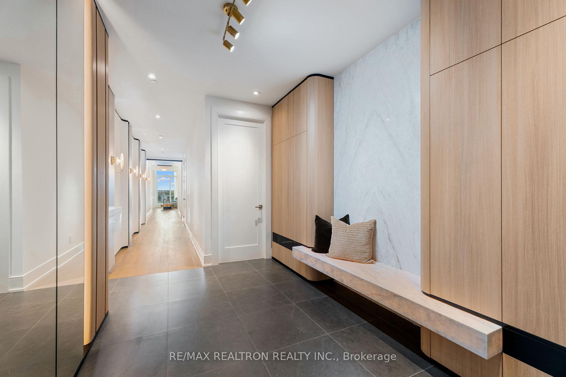 Photo 5 of Unit 418, 399 Royal Orchard Boulevard, Markham, Royal Orchard — HOMEH