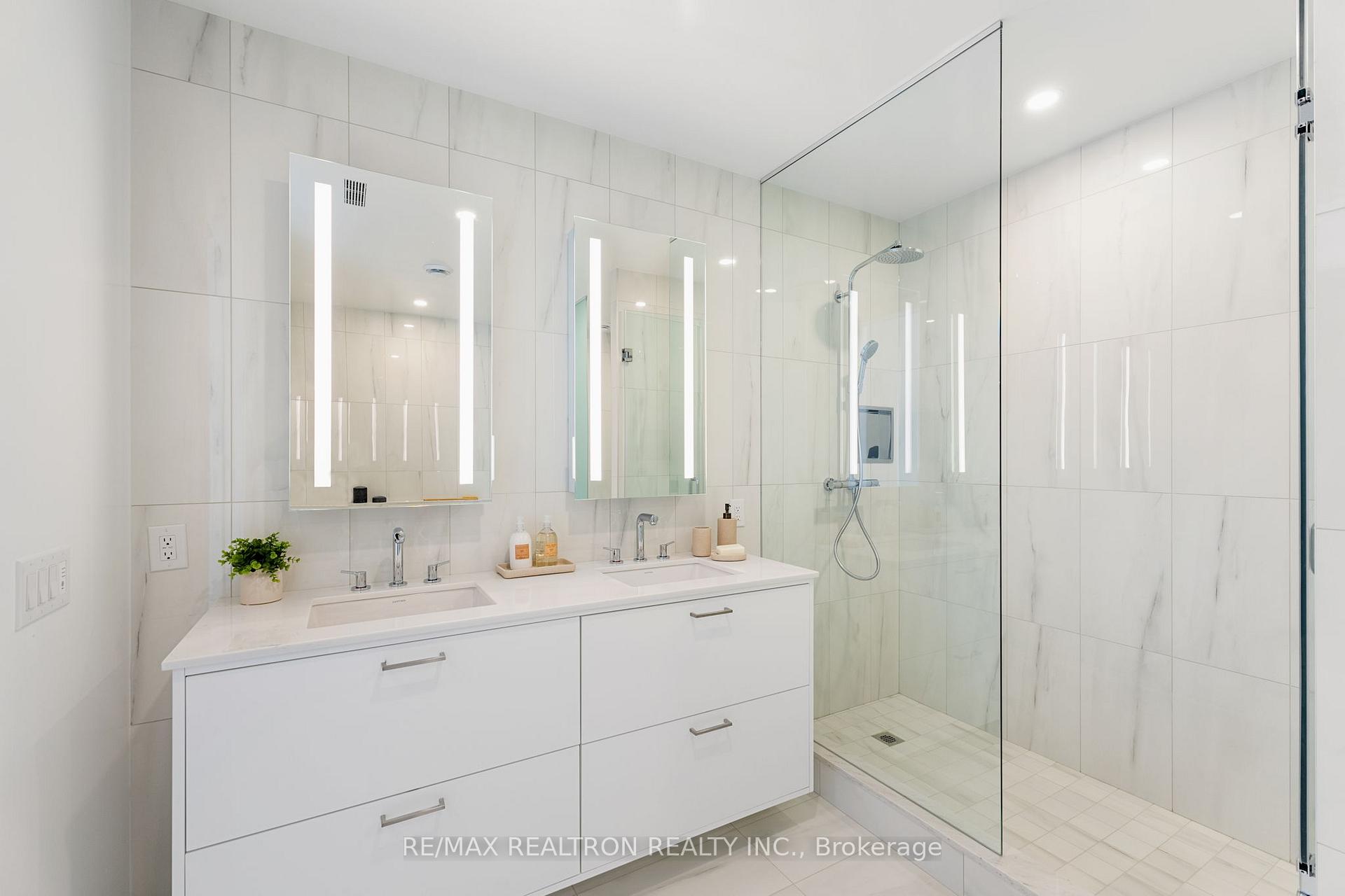 Photo 29 of Unit 418, 399 Royal Orchard Boulevard, Markham, Royal Orchard — HOMEH