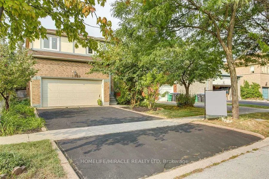Photo 3 of 2889 Gulfstream Way, Mississauga, Meadowvale — HOMEH