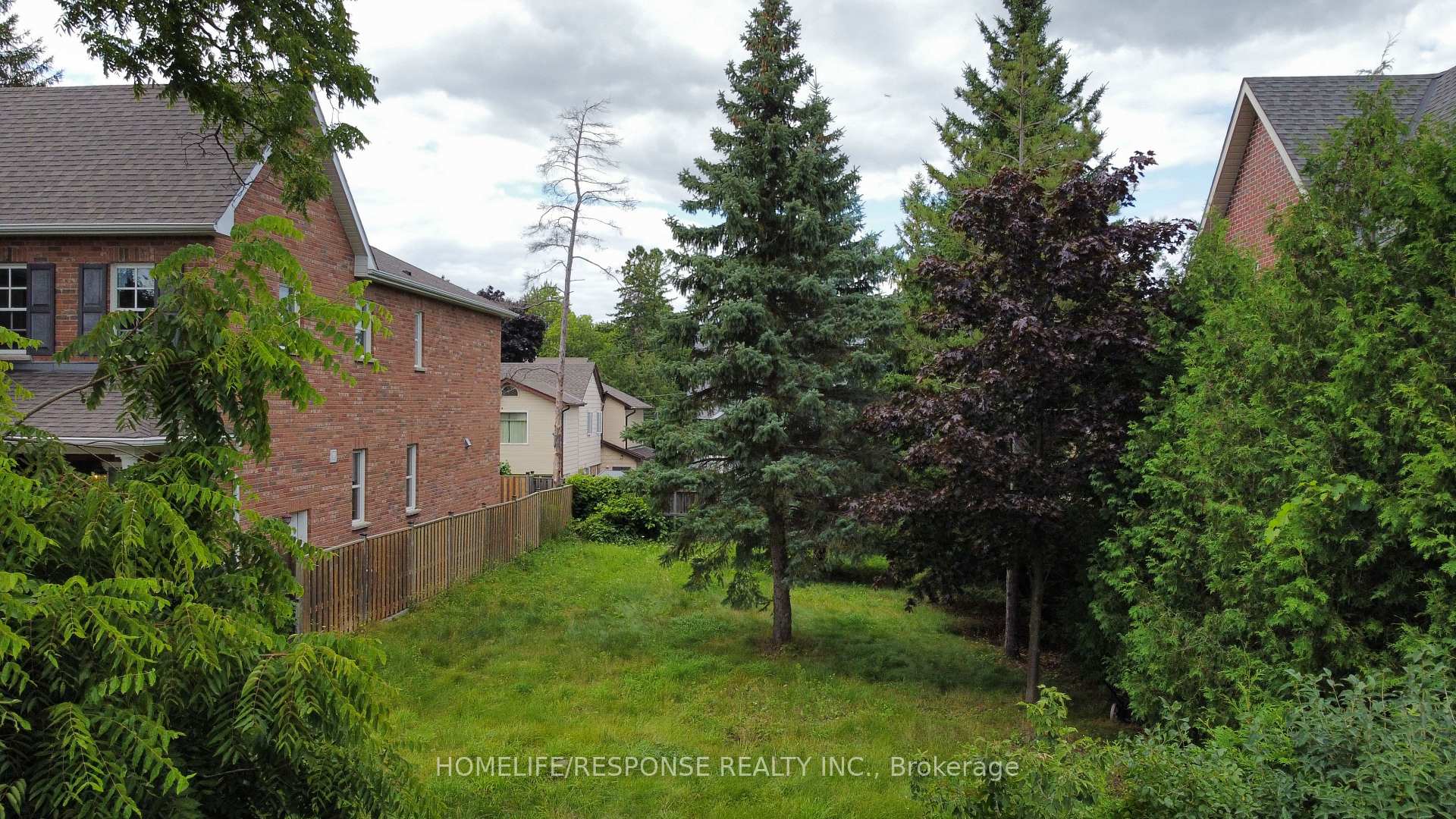 Photo 5 of 20 James Scott Road, Markham, Vinegar Hill — HOMEH