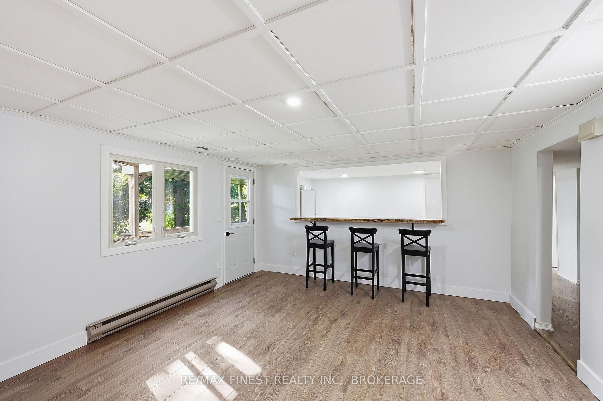 Photo 28 of 933 Mayfair Crescent, Kingston, South of Taylor-Kidd Blvd — HOMEH