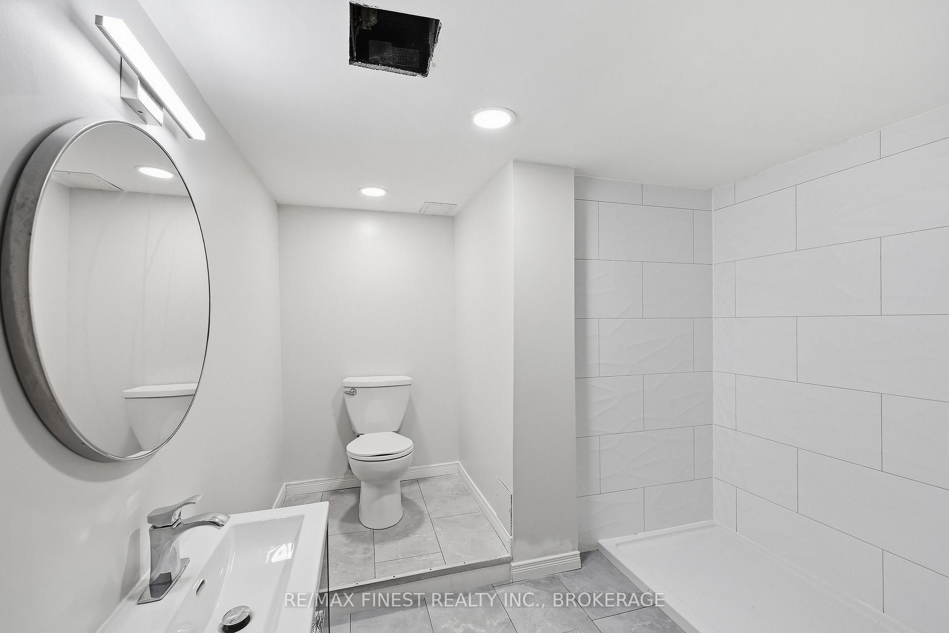 Photo 35 of 933 Mayfair Crescent, Kingston, South of Taylor-Kidd Blvd — HOMEH