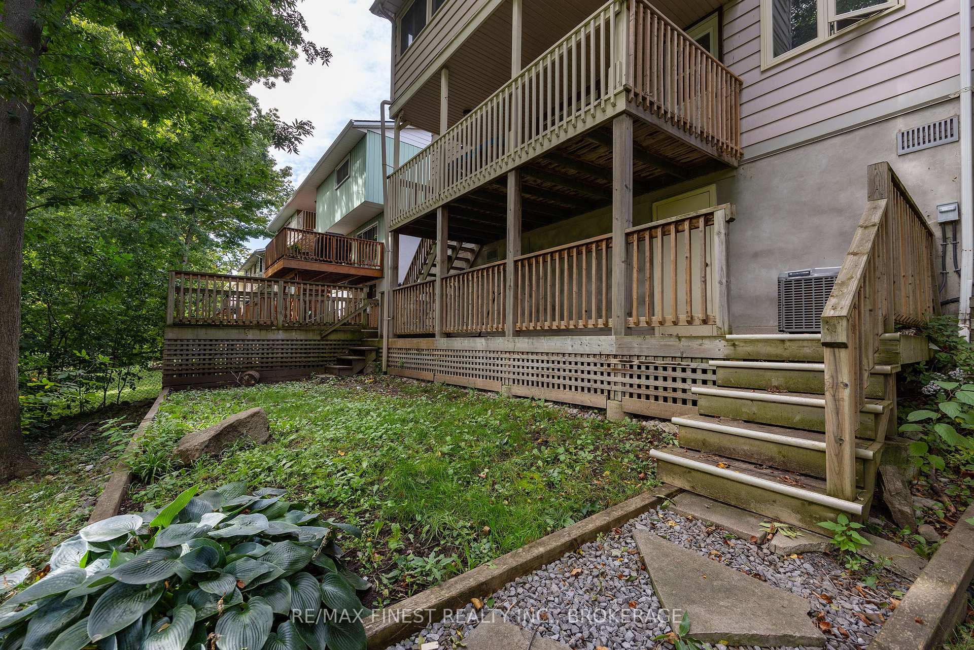 Photo 41 of 933 Mayfair Crescent, Kingston, South of Taylor-Kidd Blvd — HOMEH