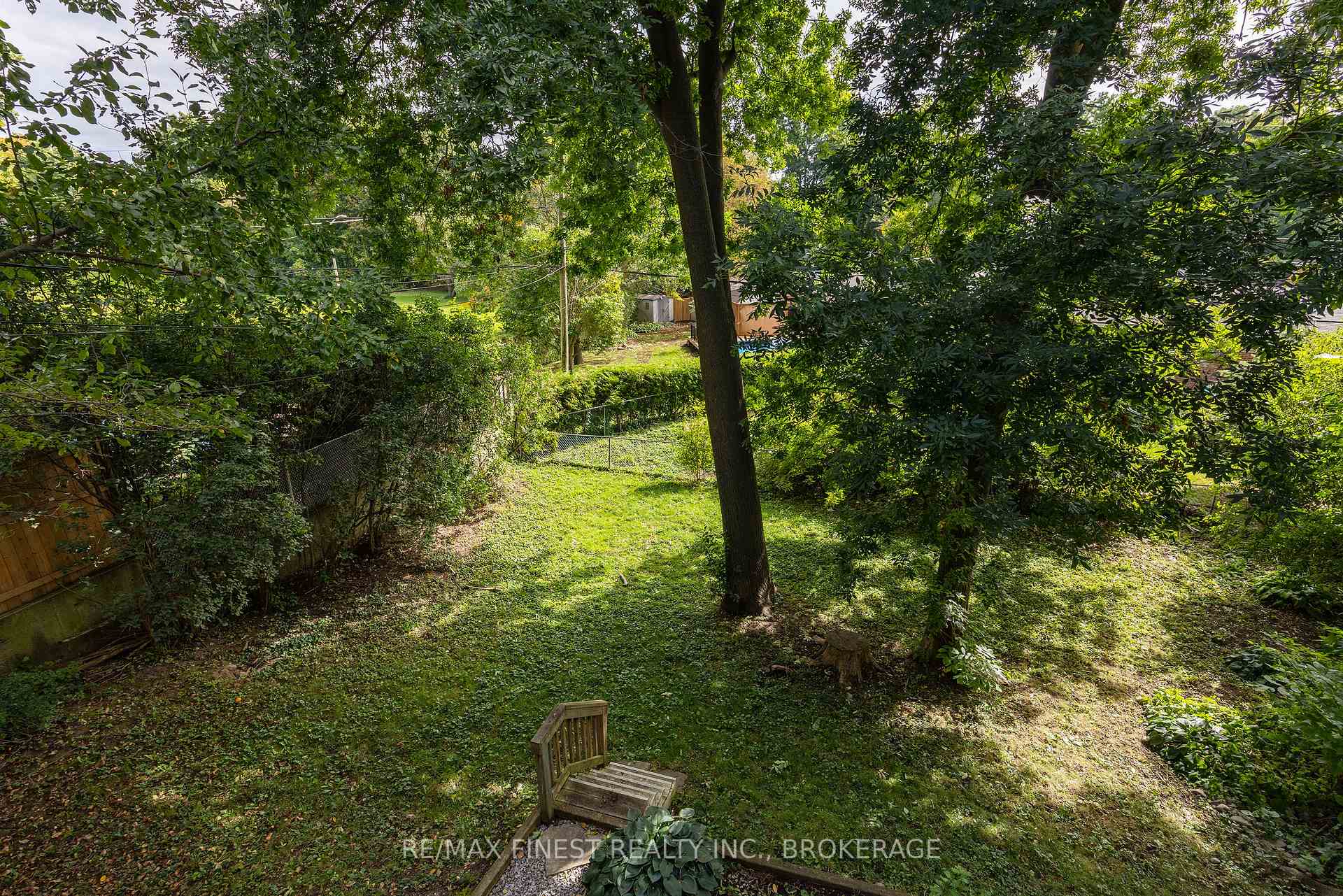 Photo 47 of 933 Mayfair Crescent, Kingston, South of Taylor-Kidd Blvd — HOMEH