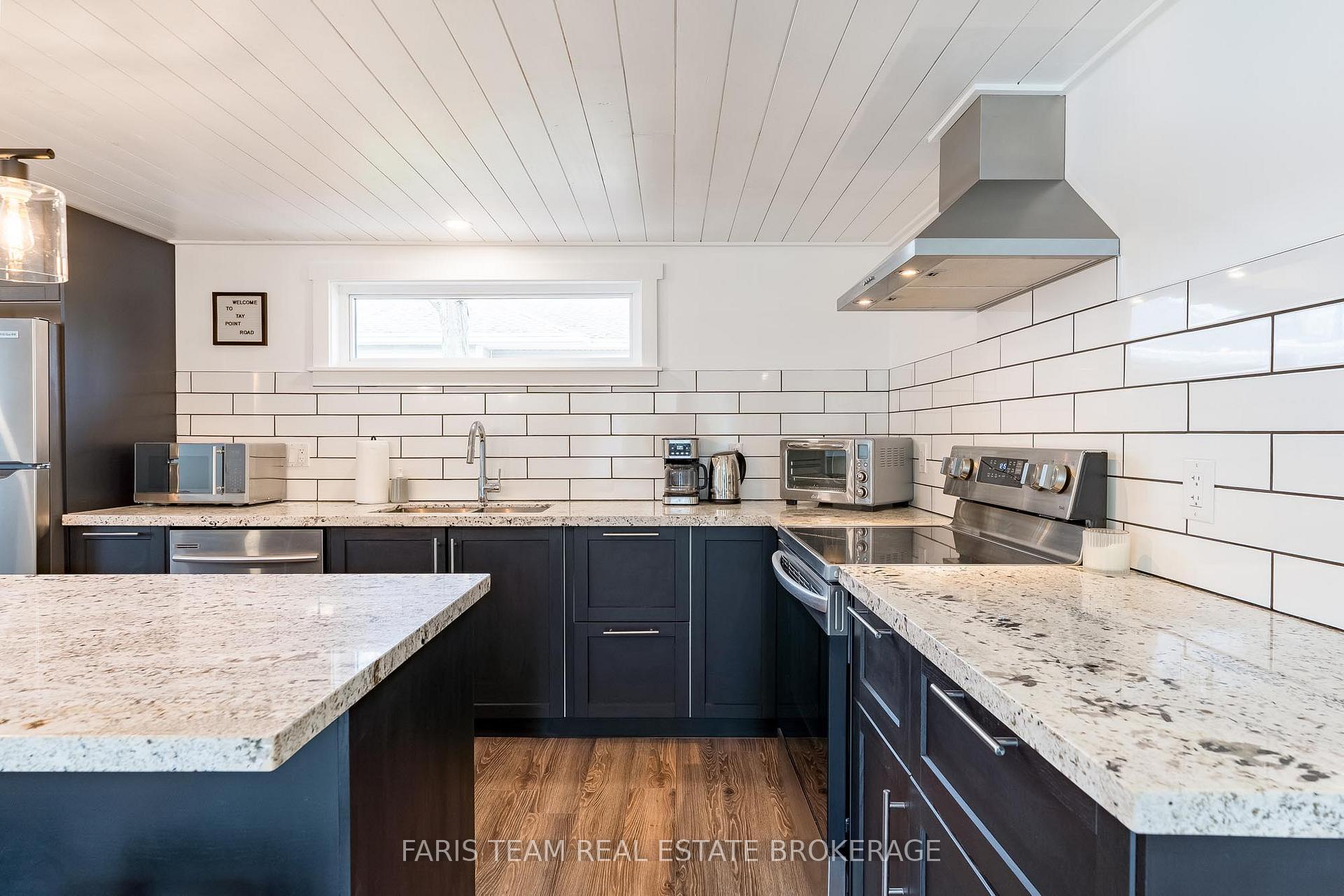 Photo 7 of 1720 Tay Point Road, Penetanguishene — HOMEH