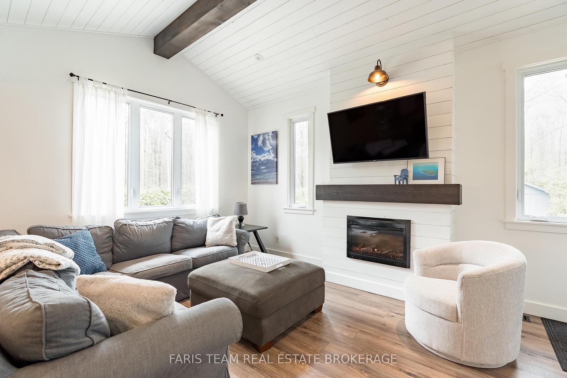 Photo 13 of 1720 Tay Point Road, Penetanguishene — HOMEH