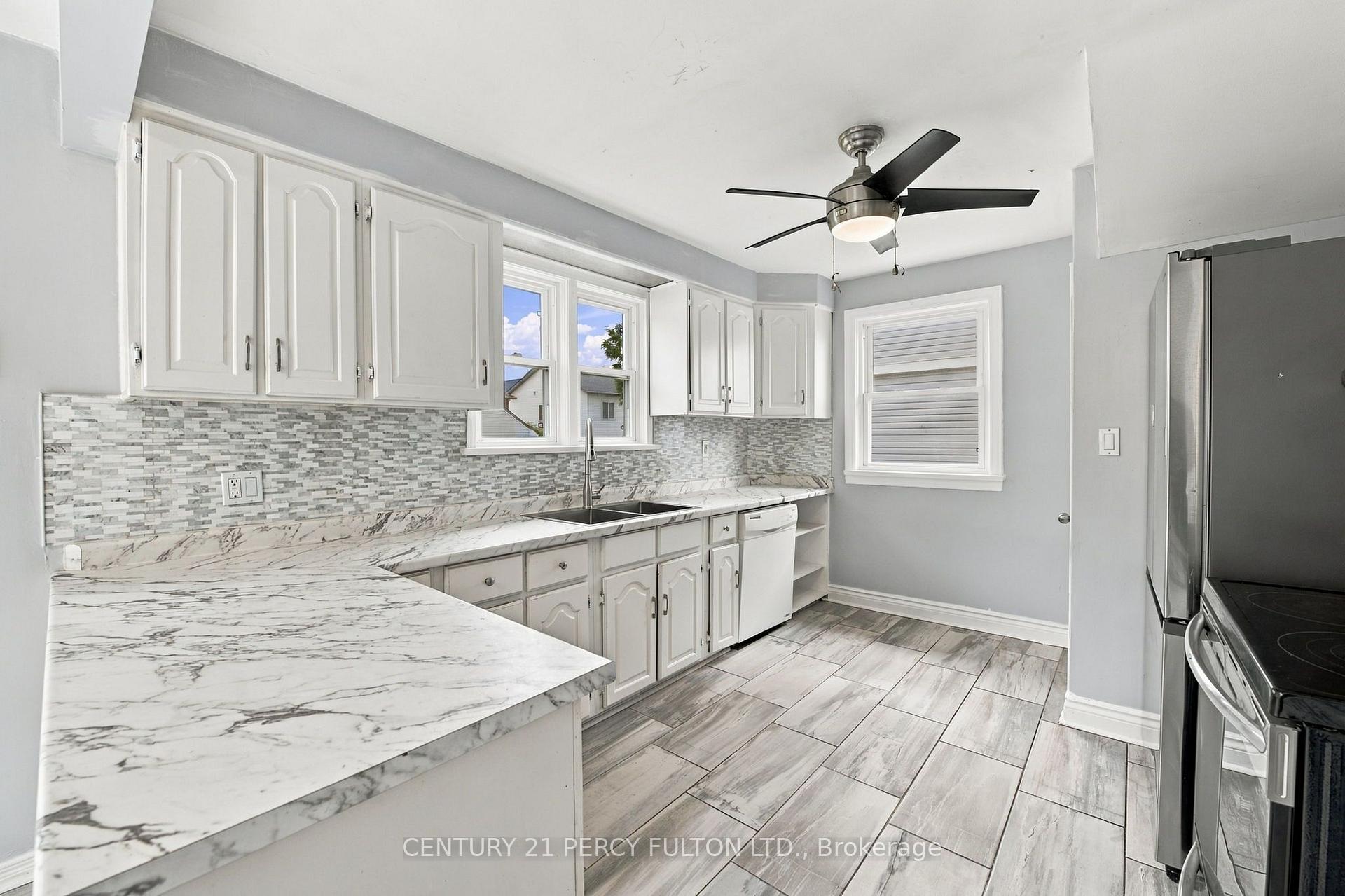 Photo 15 of 119 Pelham Road, St. Catharines, Western Hill — HOMEH