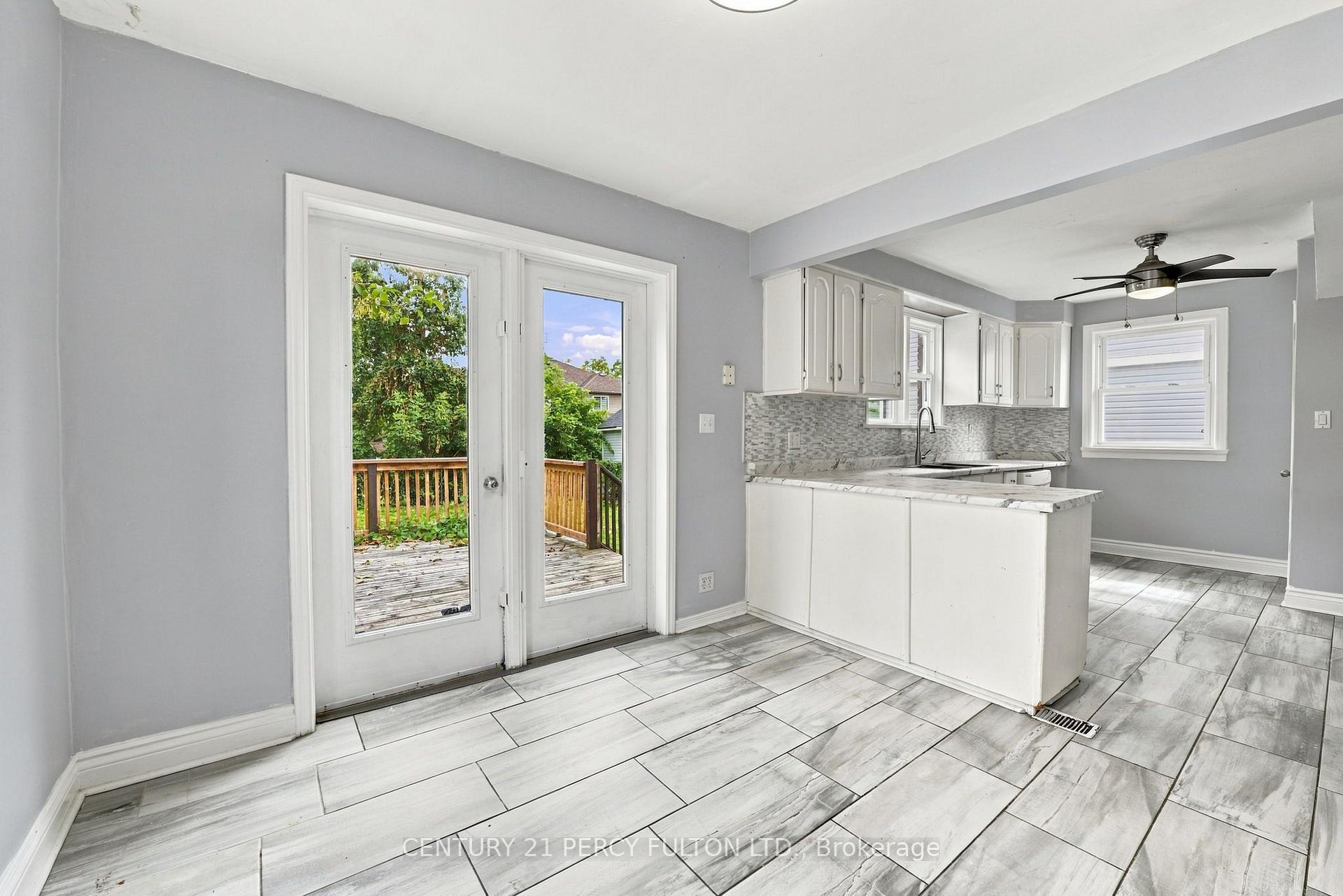 Photo 19 of 119 Pelham Road, St. Catharines, Western Hill — HOMEH
