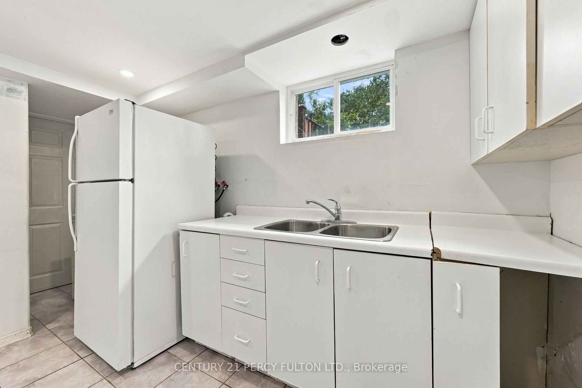 Photo 29 of 119 Pelham Road, St. Catharines, Western Hill — HOMEH