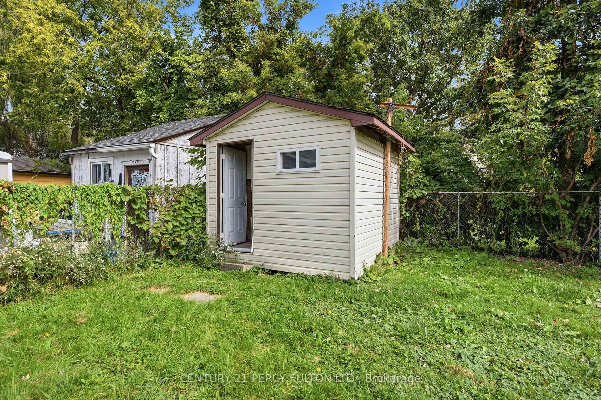 Photo 38 of 119 Pelham Road, St. Catharines, Western Hill — HOMEH
