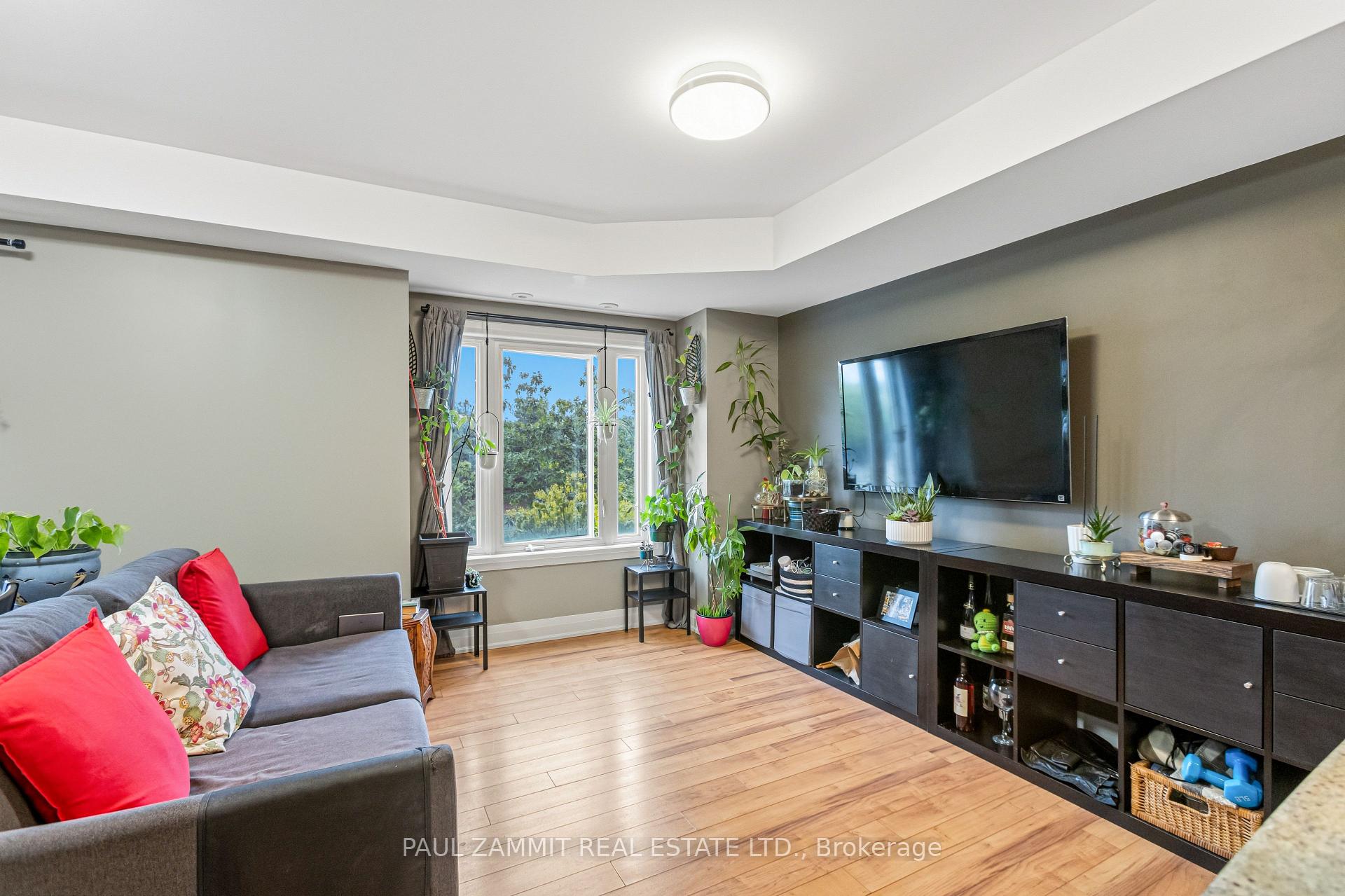 Photo 6 of Unit 217, 320 John Street, Markham, Aileen-Willowbrook — HOMEH
