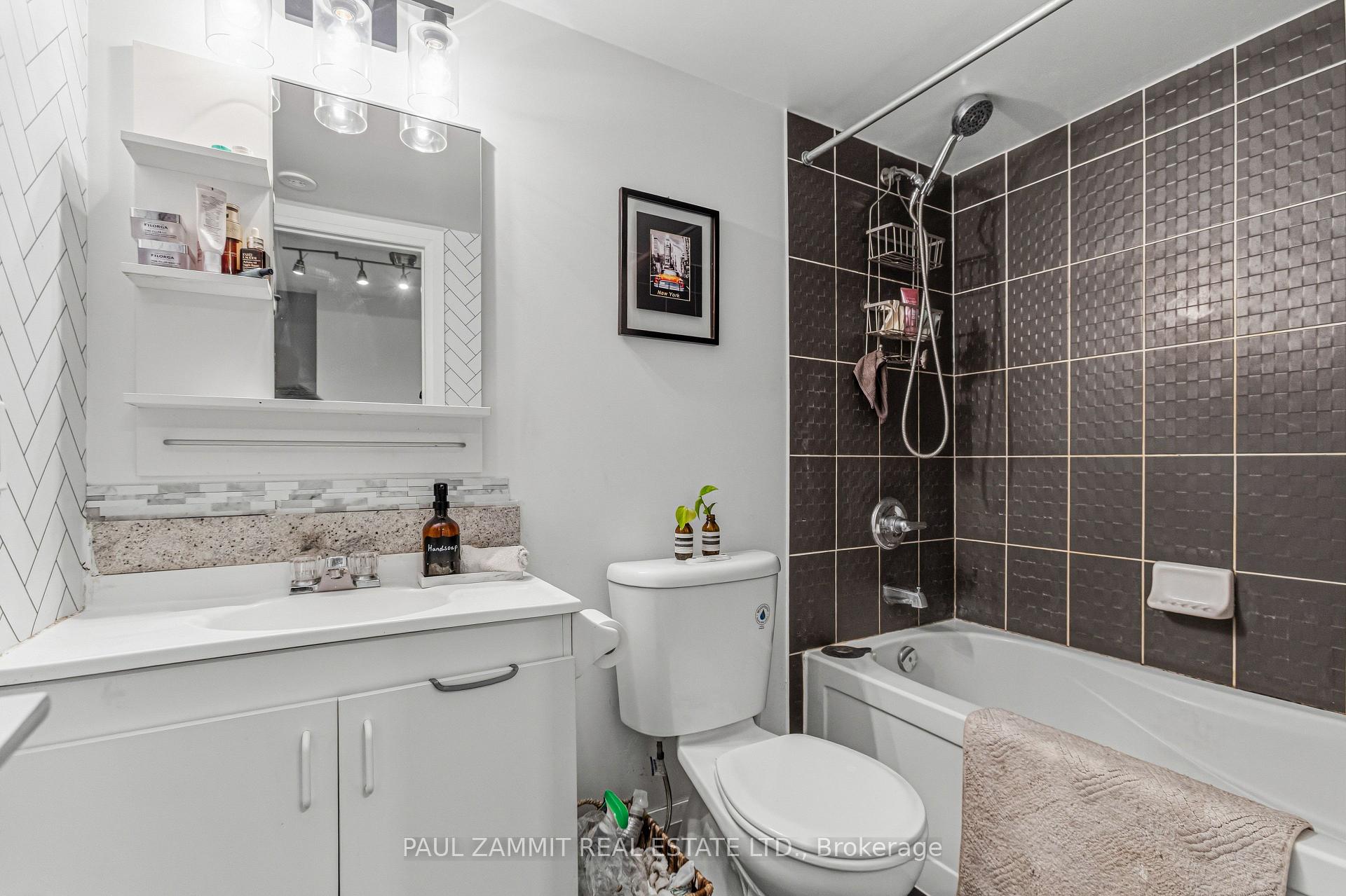 Photo 18 of Unit 217, 320 John Street, Markham, Aileen-Willowbrook — HOMEH