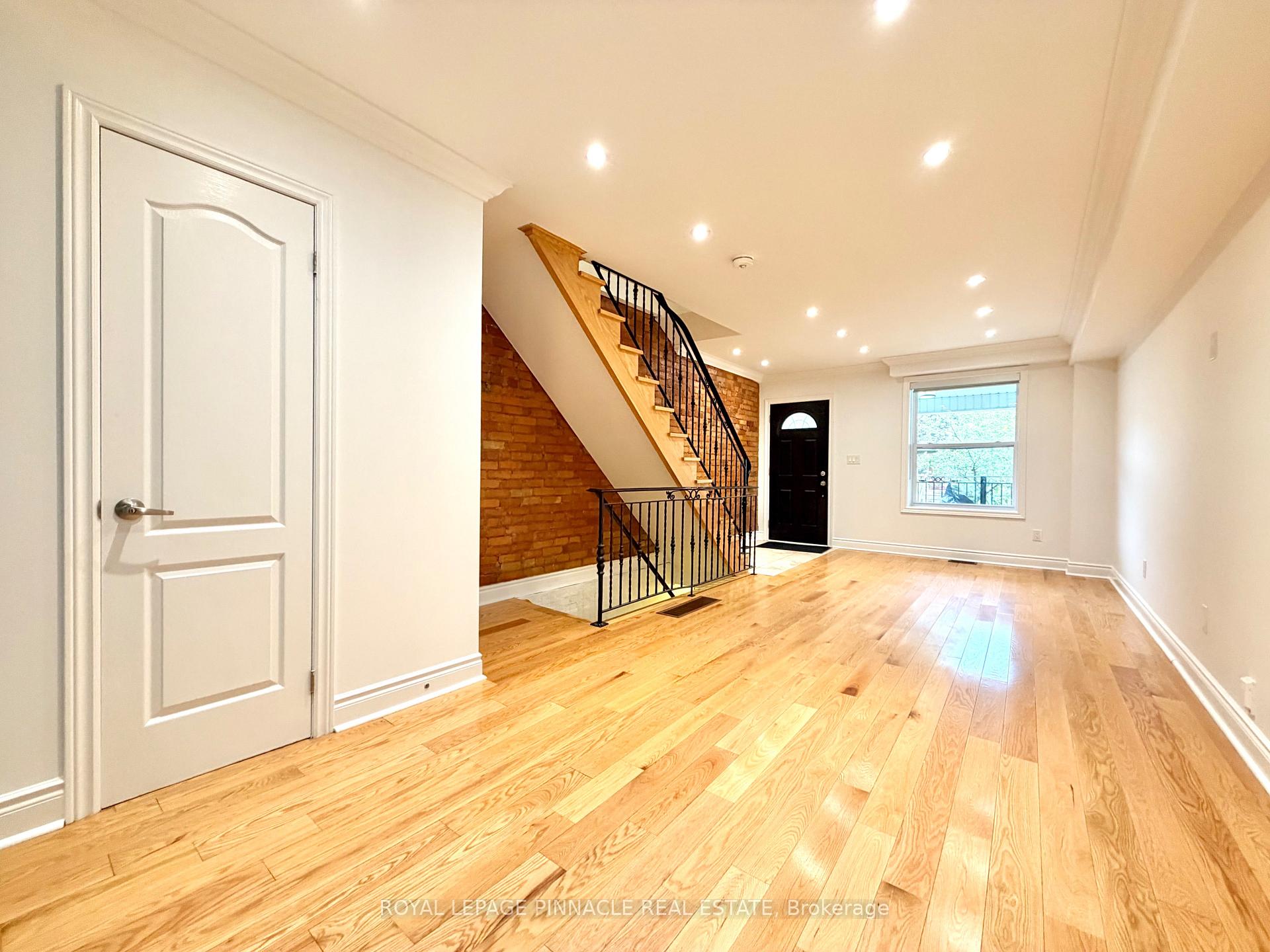 Photo 8 of Unit Main, 148 Campbell Avenue, Toronto, Dovercourt-Wallace Emerson-Junction — HOMEH