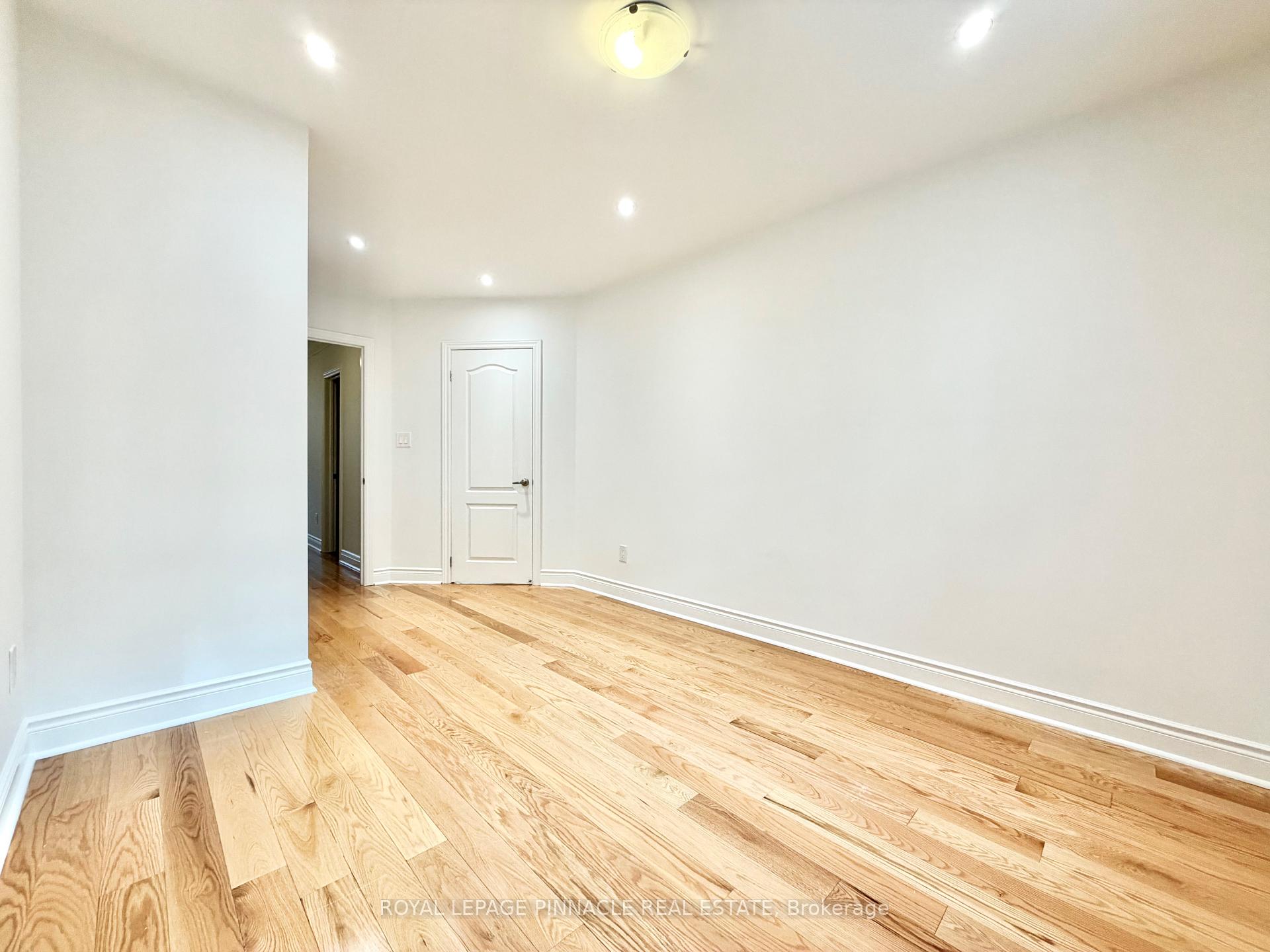 Photo 14 of Unit Main, 148 Campbell Avenue, Toronto, Dovercourt-Wallace Emerson-Junction — HOMEH