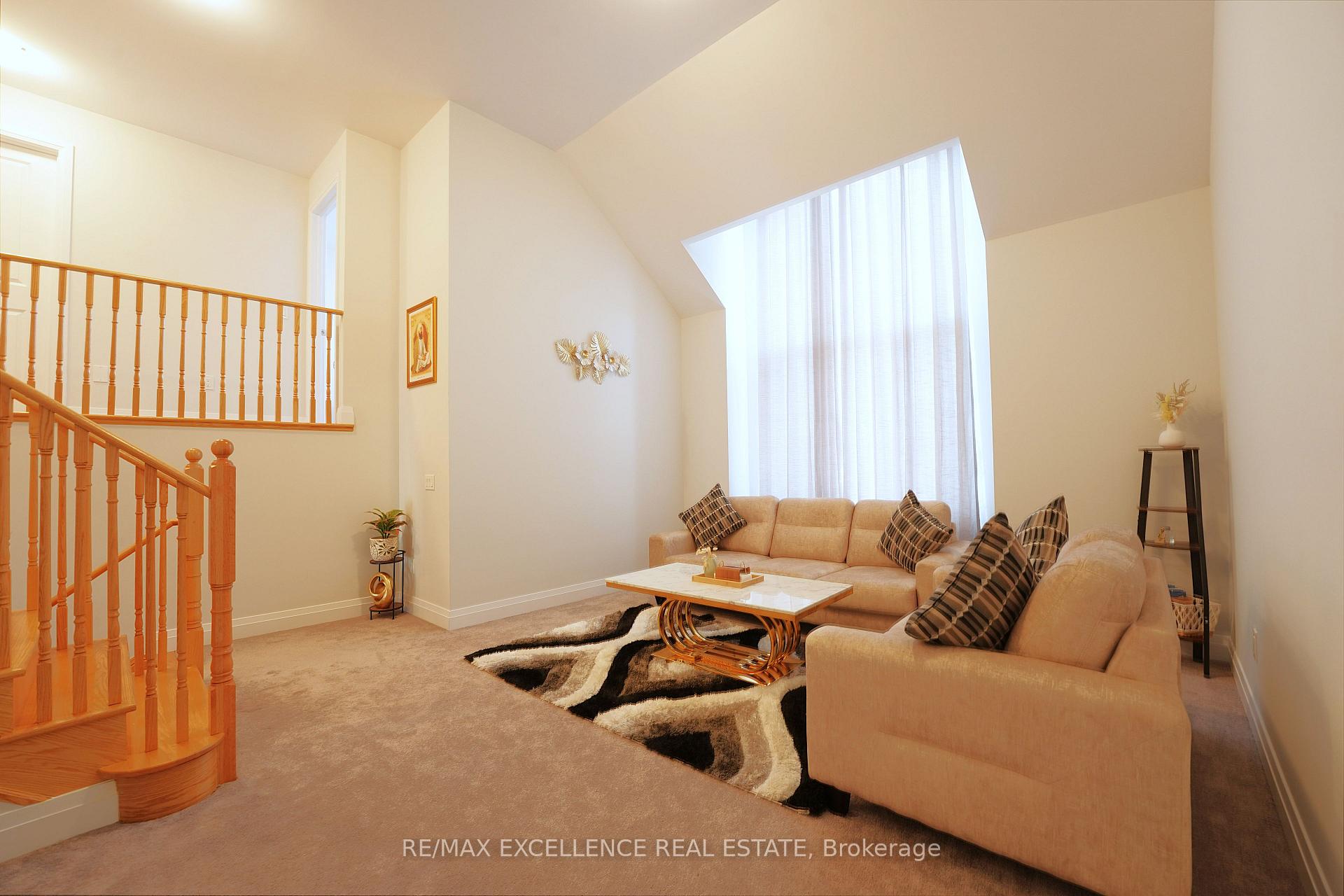 Photo 19 of 851 Queenston Boulevard, Woodstock, Woodstock - North — HOMEH