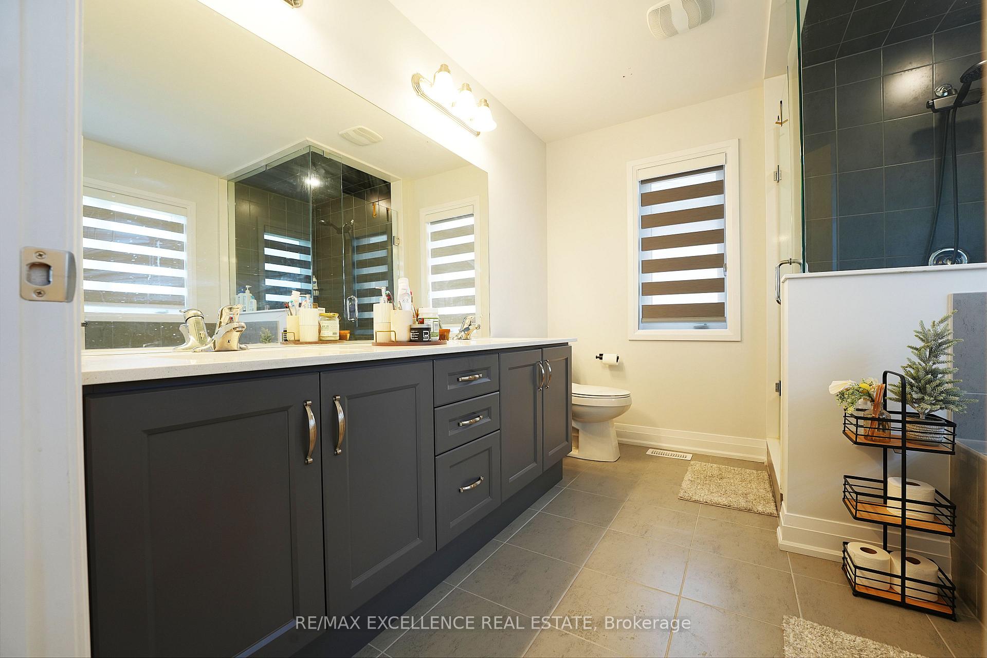 Photo 23 of 851 Queenston Boulevard, Woodstock, Woodstock - North — HOMEH