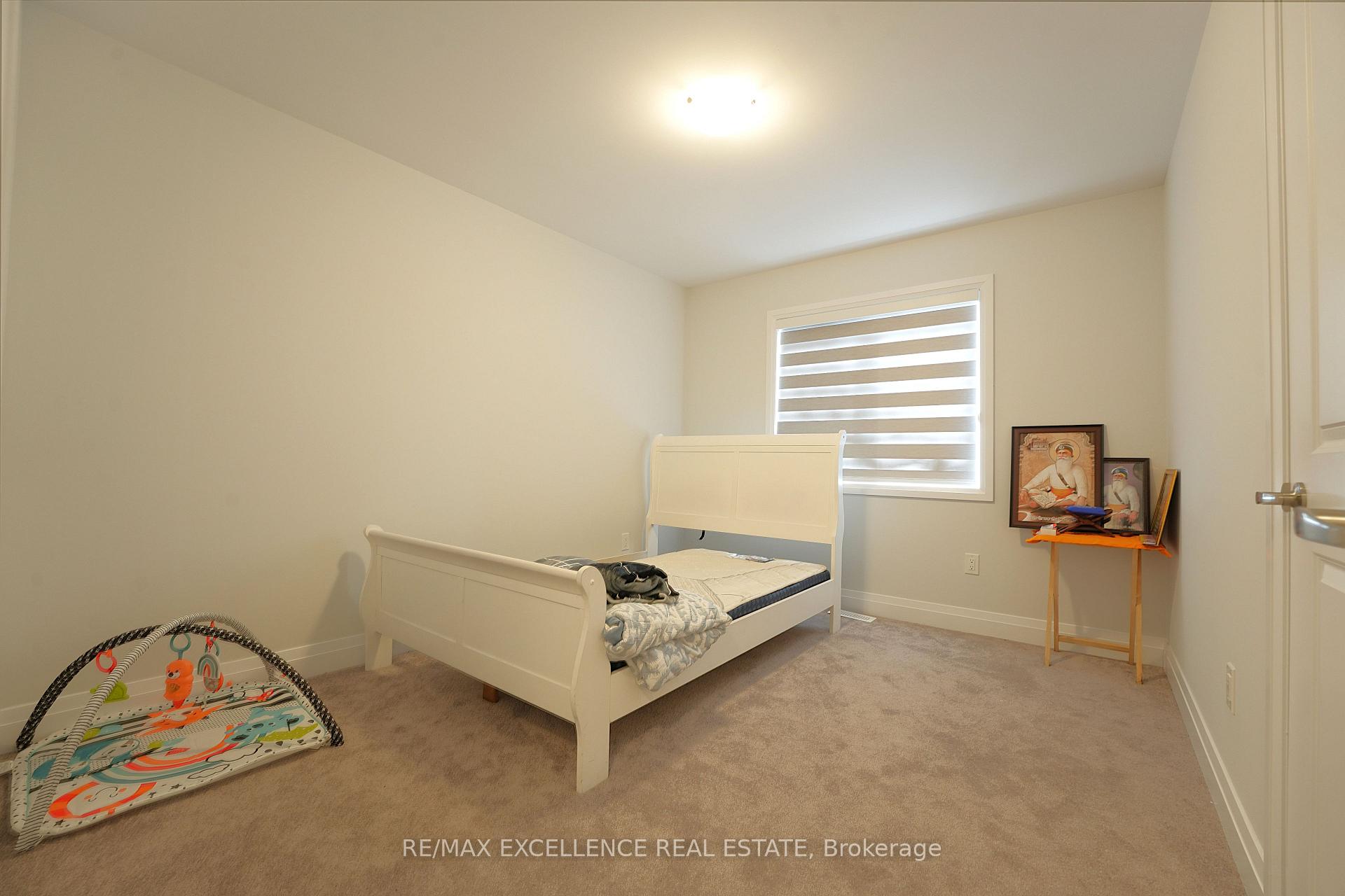 Photo 29 of 851 Queenston Boulevard, Woodstock, Woodstock - North — HOMEH
