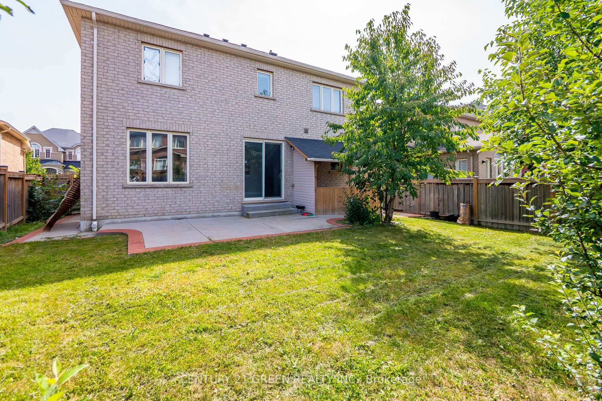 Photo 38 of 32 Attraction Drive, Brampton, Bram West — HOMEH