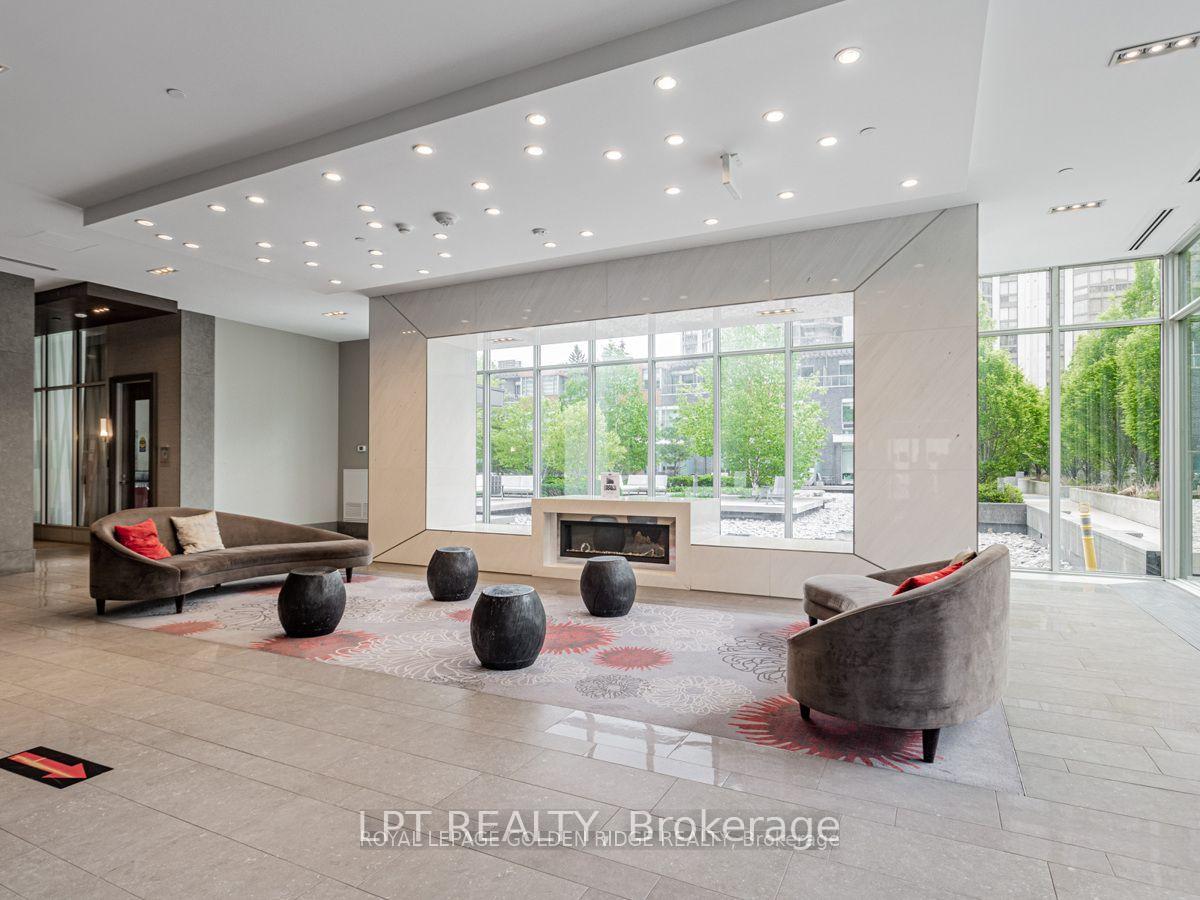 Photo 2 of Unit 1004, 88 Sheppard Avenue E, North York, Willowdale East — HOMEH