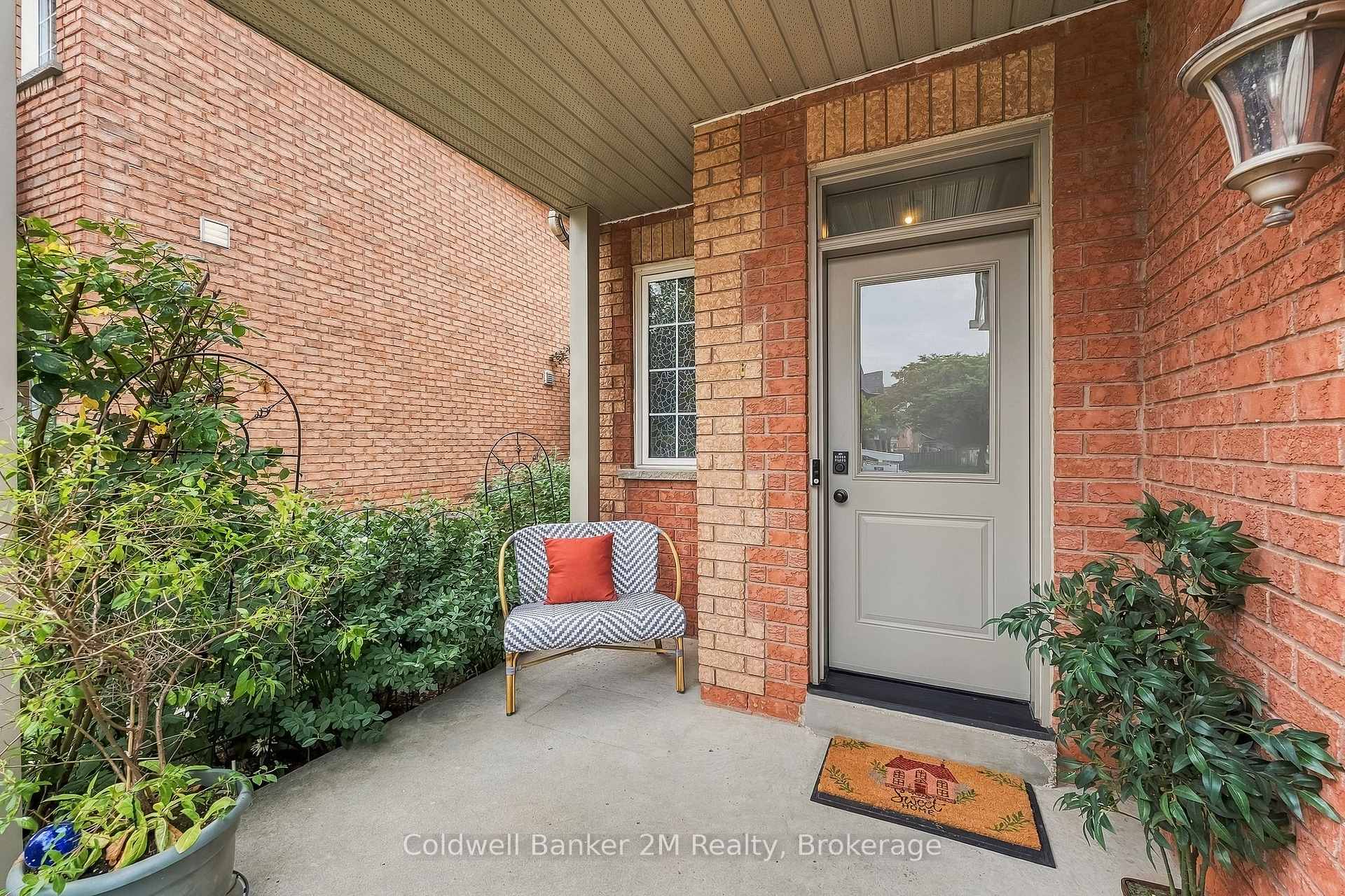 Photo 4 of 52 Marjoram Drive, Ajax, South East — HOMEH